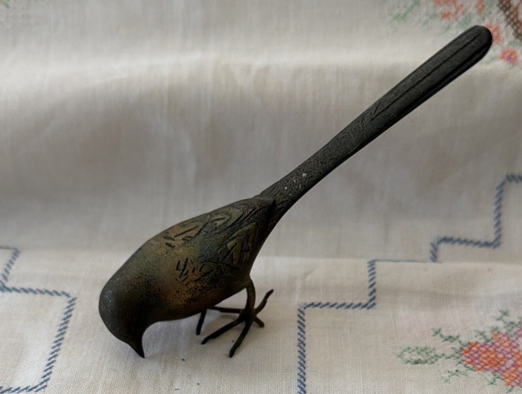 Vintage Bronze 5”  Robin /Sparrow Song Bird  With Long Tail Mid Century Japan