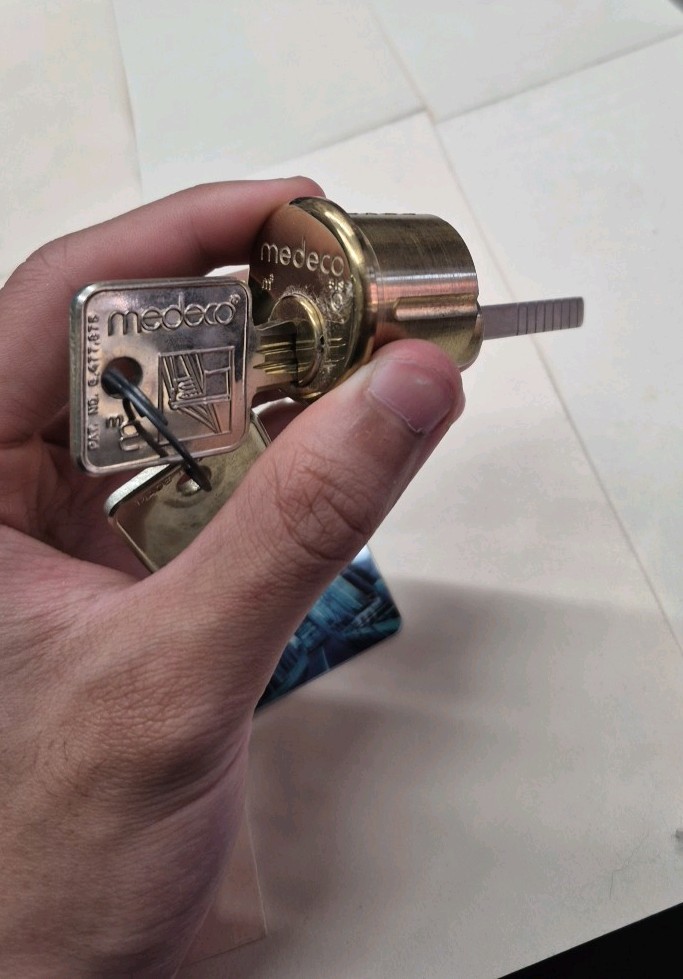 Medeco High Security Lock Cylinder 866M 2 Keys