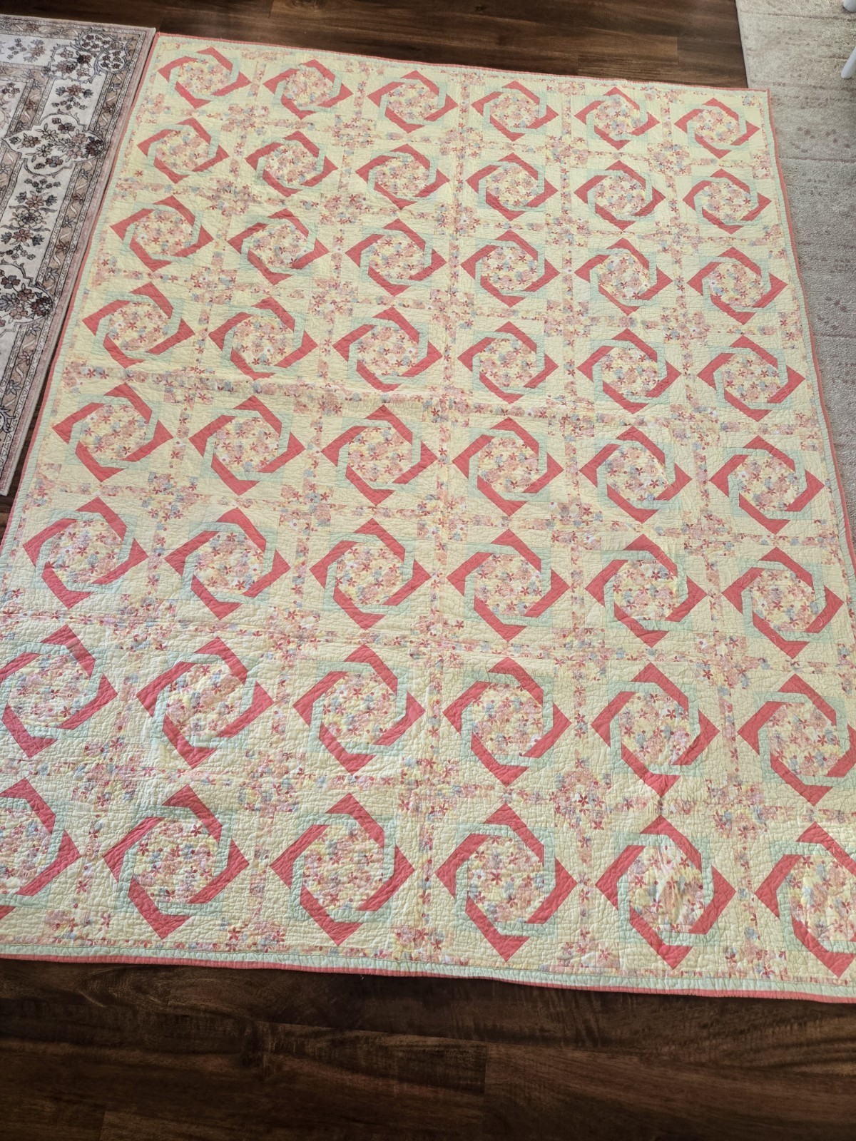 Beautiful Vintage Yellow, Mint Green, Coral Pink Quilt  71\