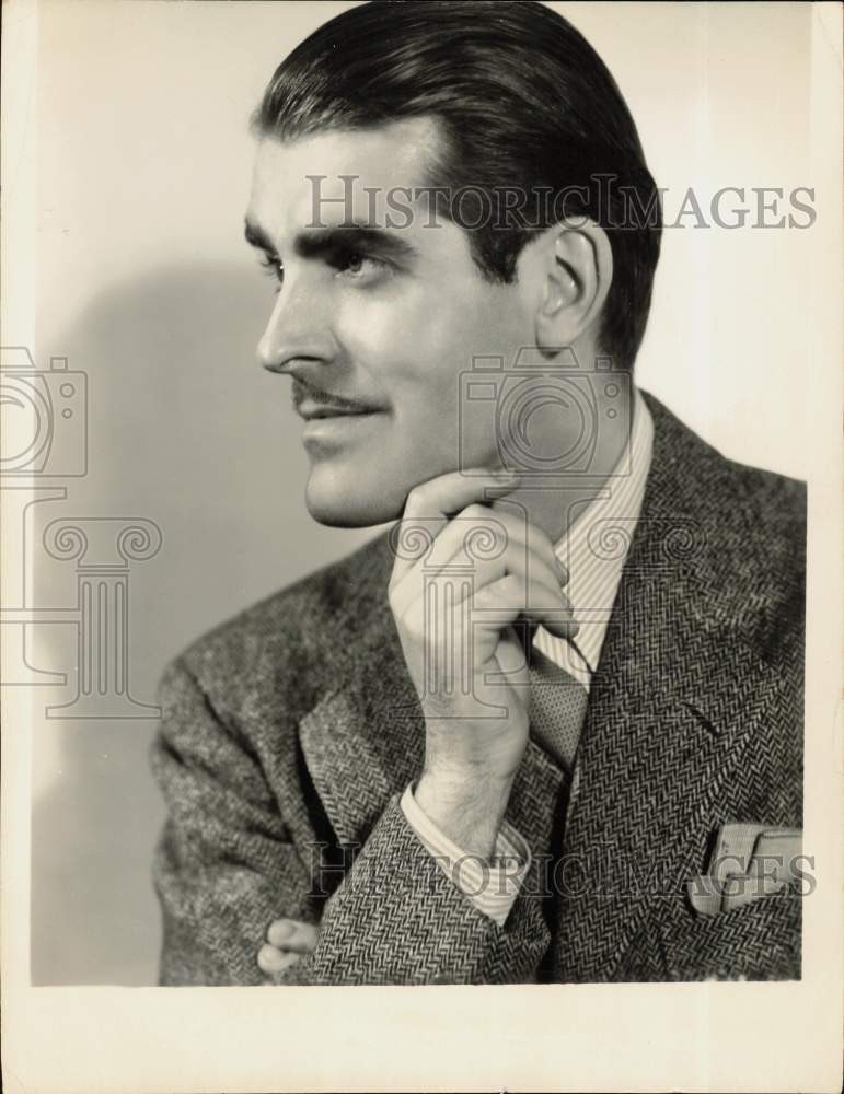 1935 Press Photo Tom Waring, popular singer of Fred Waring\'s Pennsylvanians