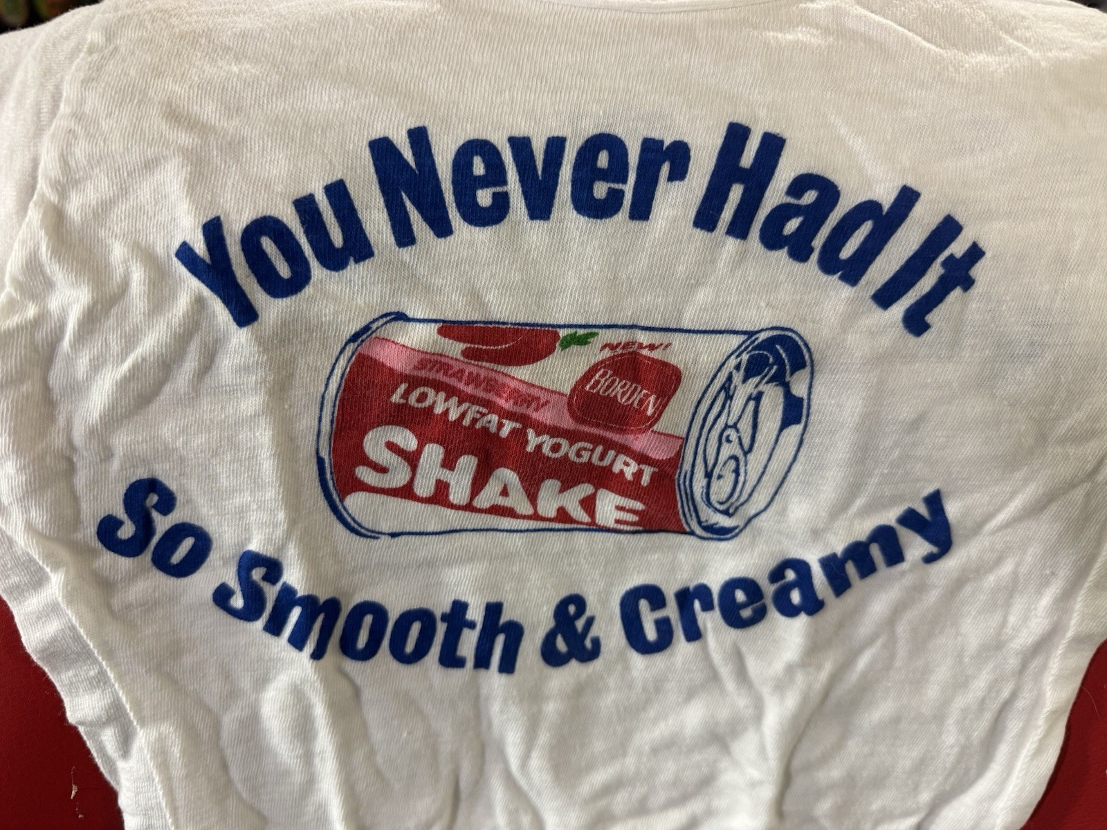 VINTAGE BORDEN YOGURT SHAKE T SHIRT ADVERTISING 70’s SPOKANE HANES CHILDS MED