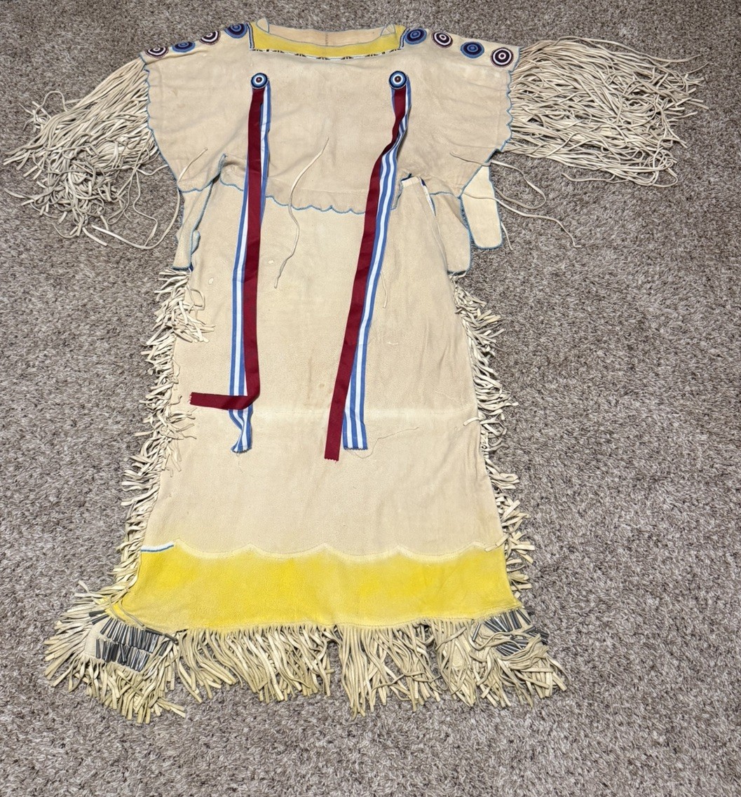 c1940s-1960s COMANCHE Native American Beaded Buckskin women's dress