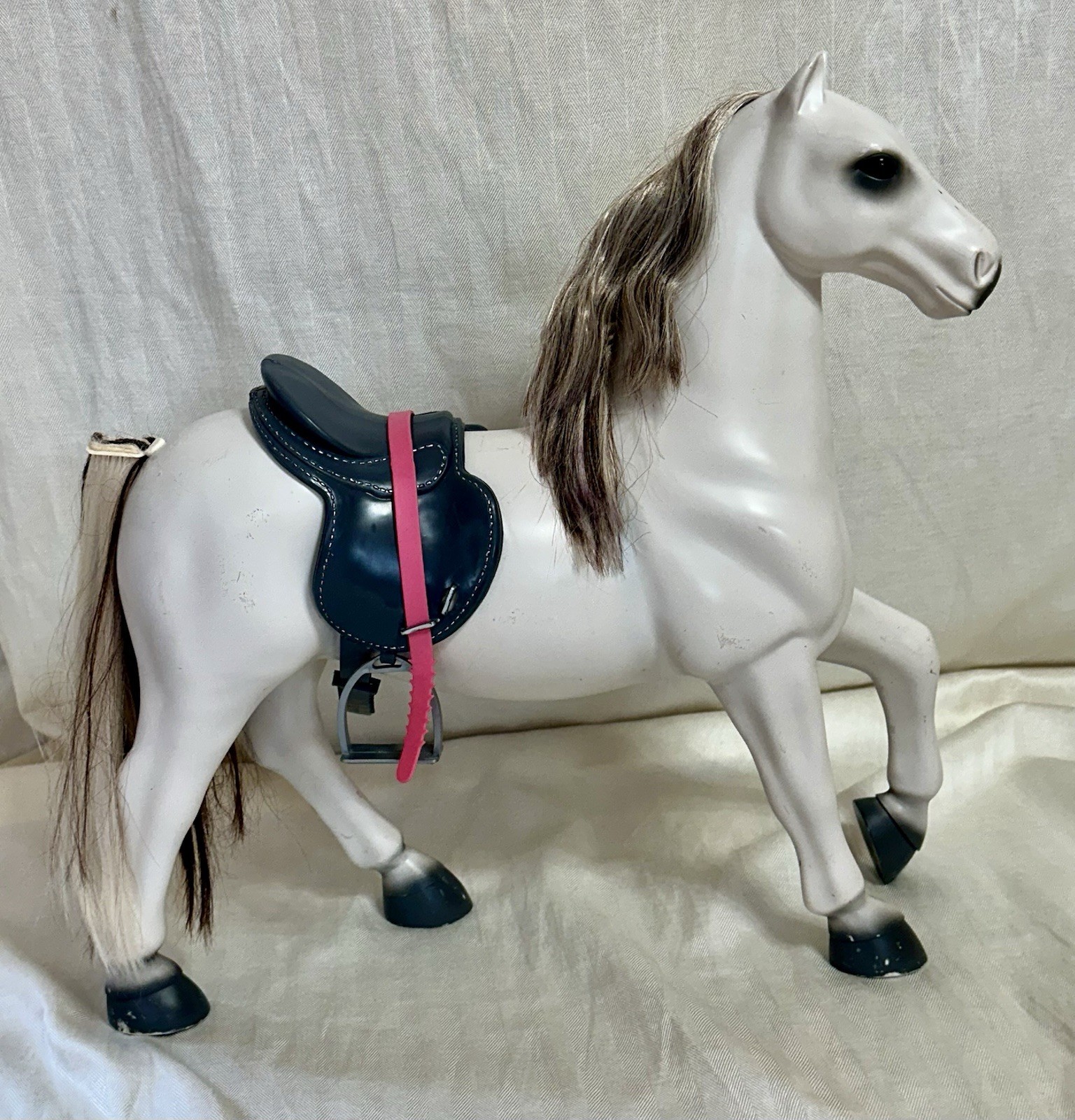 Vintage Battat Belgium Draft Horse With Saddle Beautiful Hair 20” Tall 20” Long