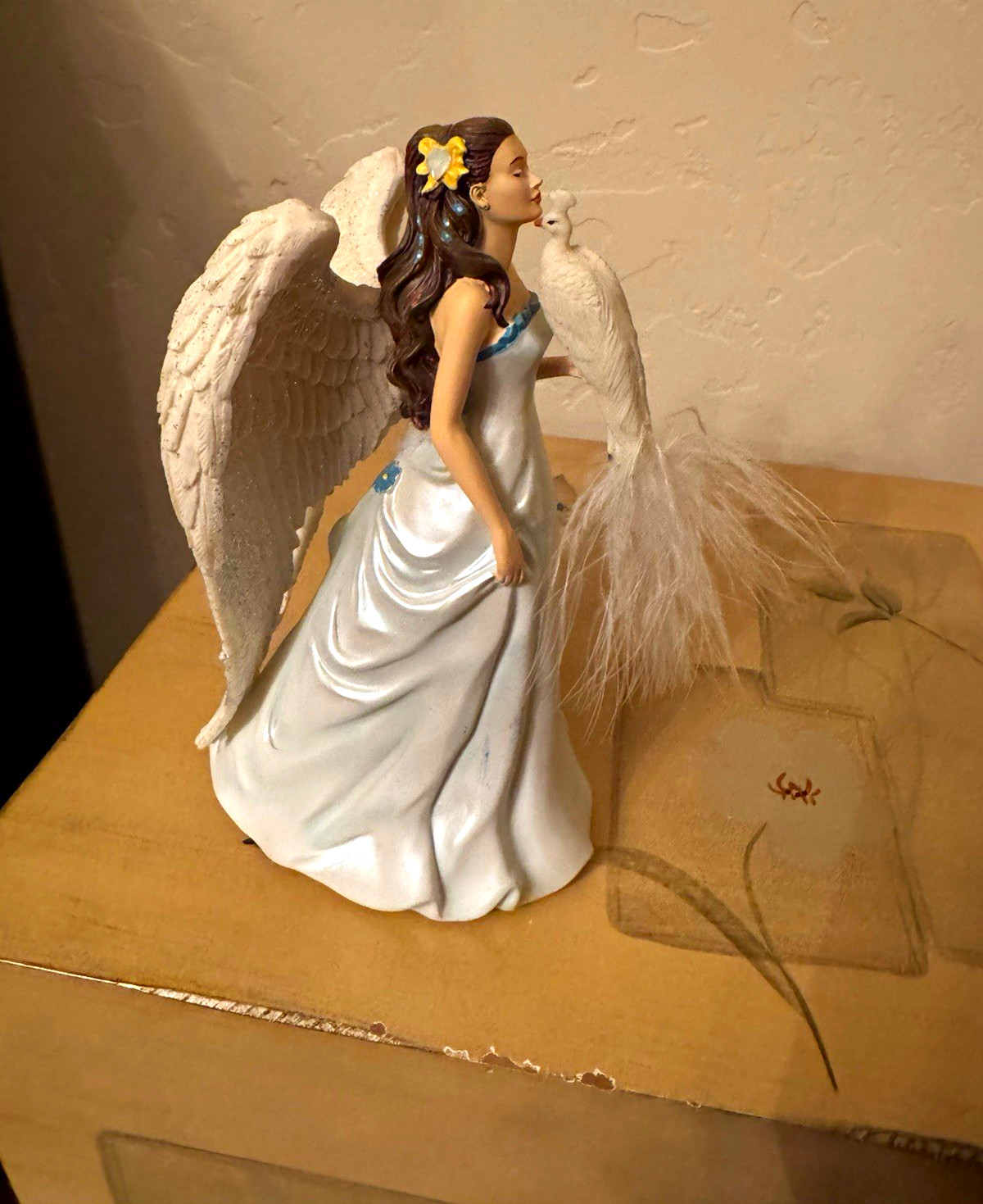 Hamilton Collection Angels of Virtue Nene Thomas Wings of Purity Figurine
