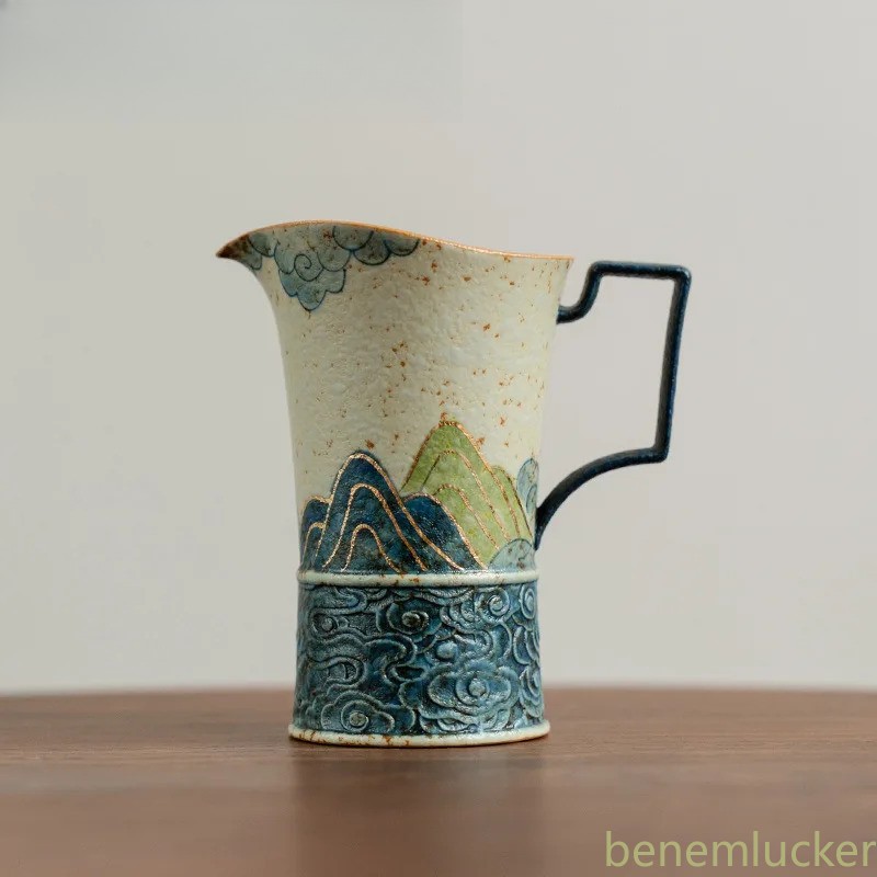 120ml Ceramic Painted Tracing Gold Green Mountain Tea Divider Cha Hai Fair Mug