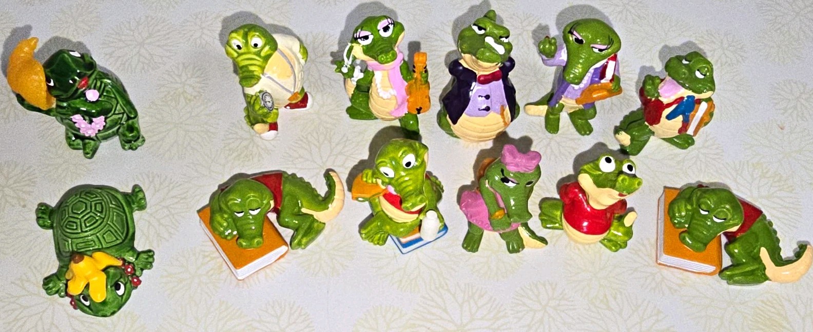 Vintage 1991 Ferrero Kinder Surprise Kroko Schule Crocodiles & Turtles Lot of 12