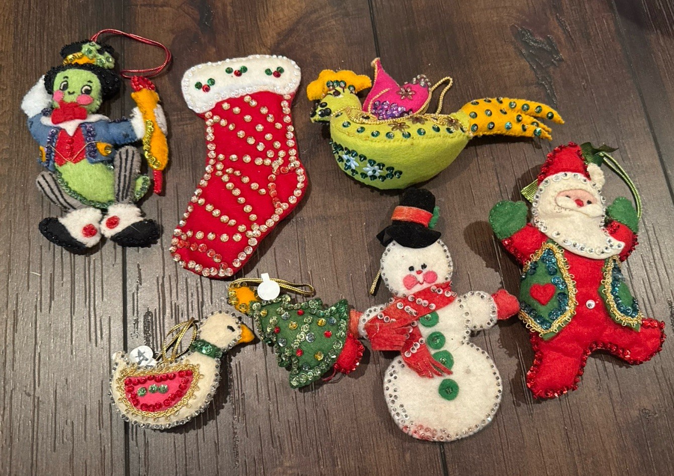 VTG  Bucilla CHRISTMAS Ornaments Felt and Jeweled Sequined Ornaments 7 Unique