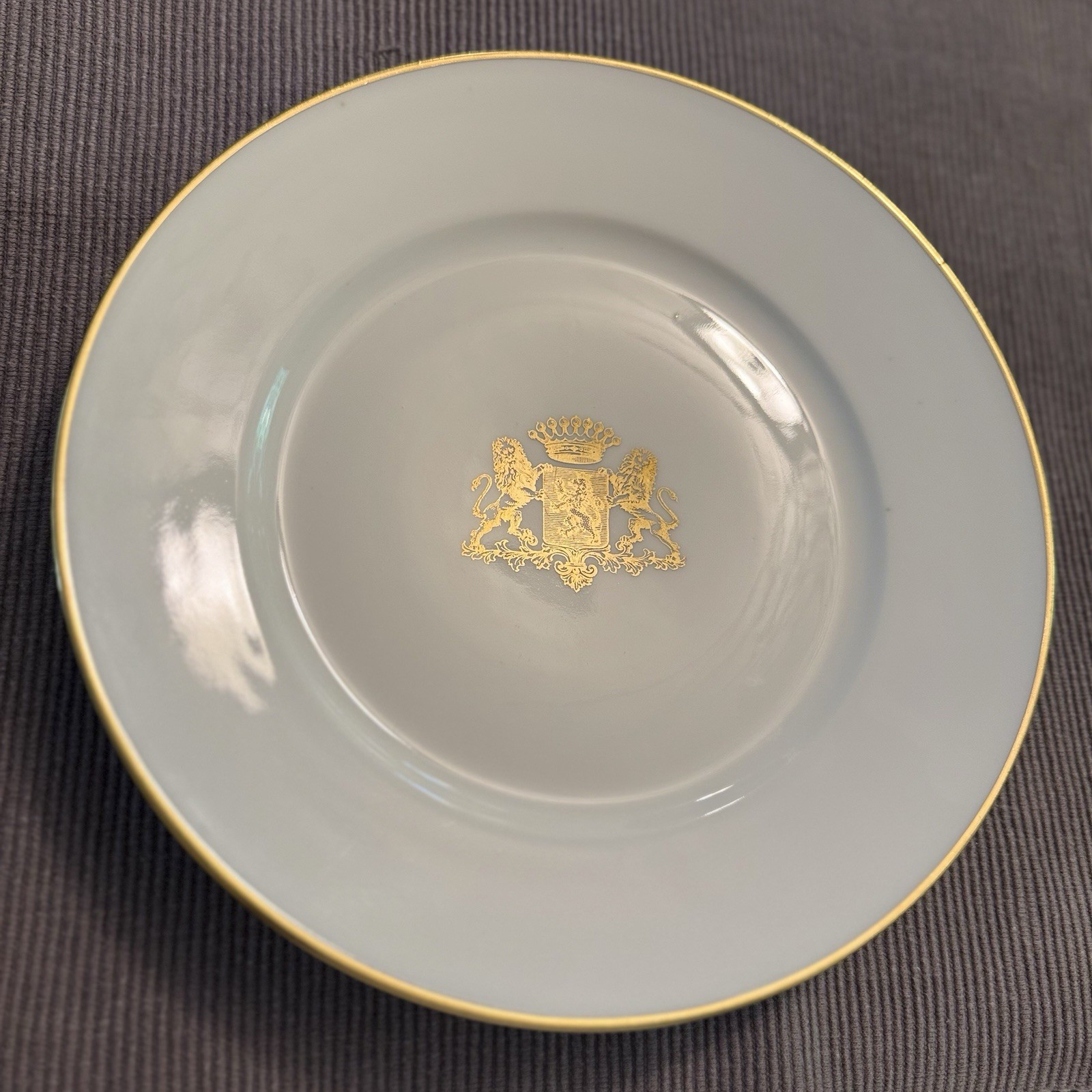 1868 Chateau Des Tuileries Doré à Sèvres Heraldic Armorial Porcelain Netherlands