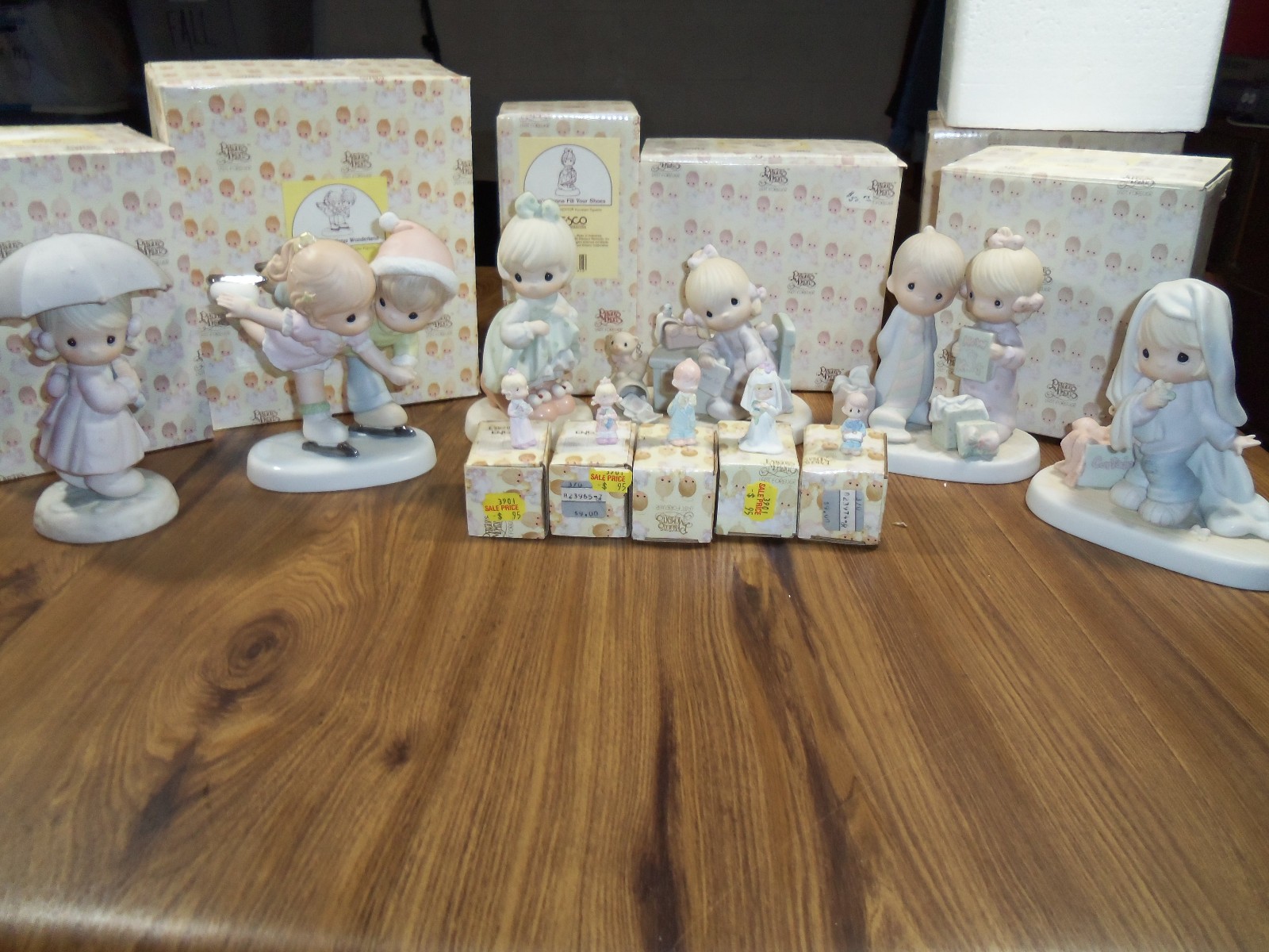 Vintage Precious Moments Lot (11) Figurines from 1980's in Original Boxes #40