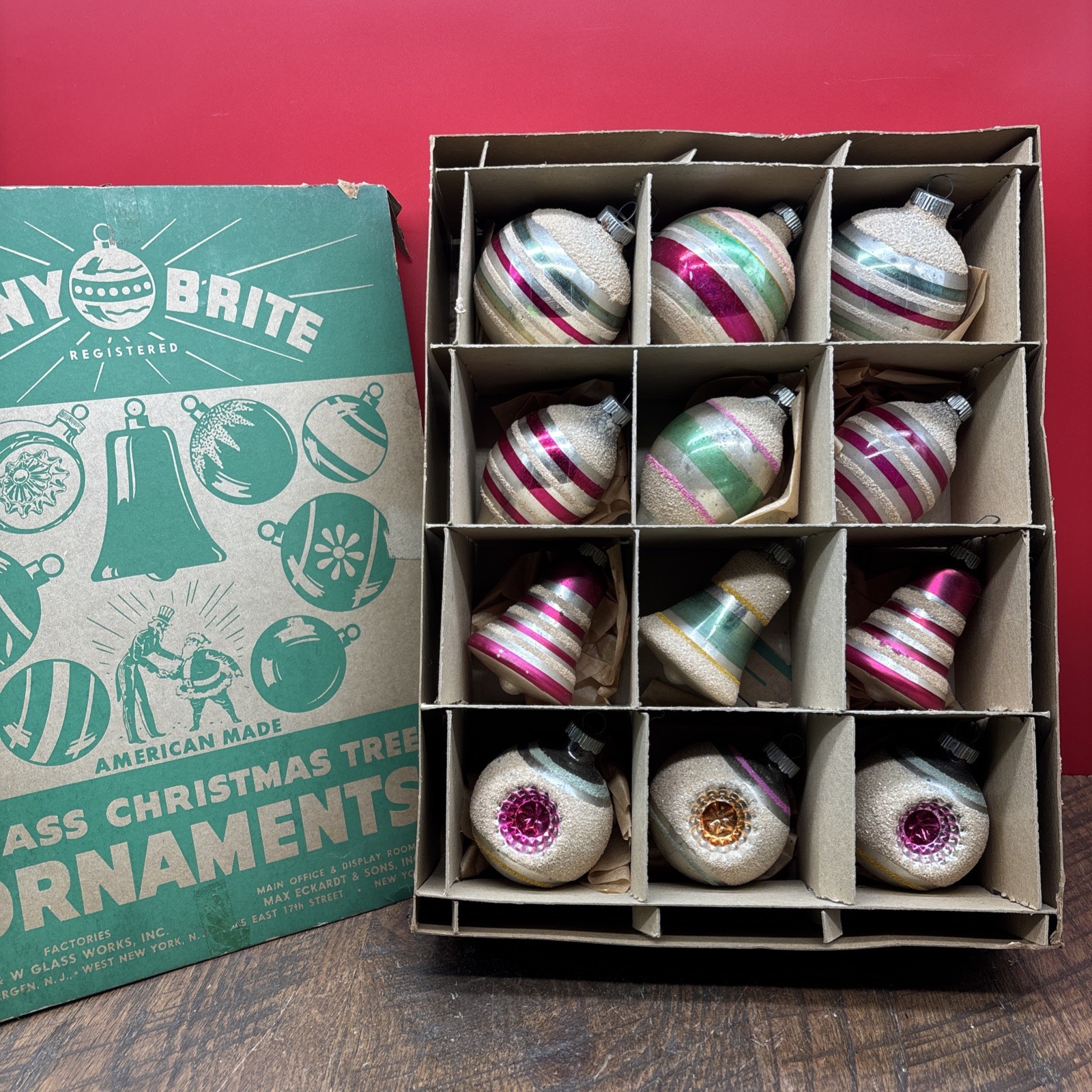 VINTAGE SHINY BRITE BOX OF 12 ORNAMENTS LANTERNS BELLS Read description