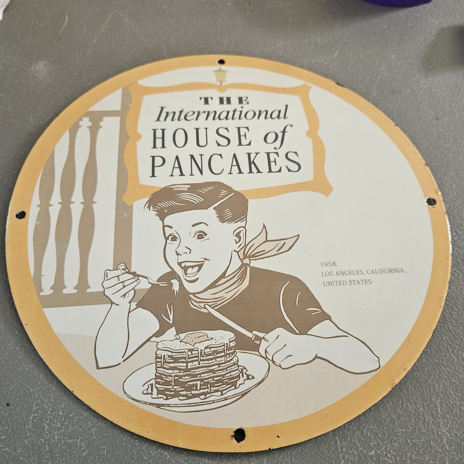 VINTAGE 1958 INTERNATIONAL HOUSE OF PANCAKES 12\