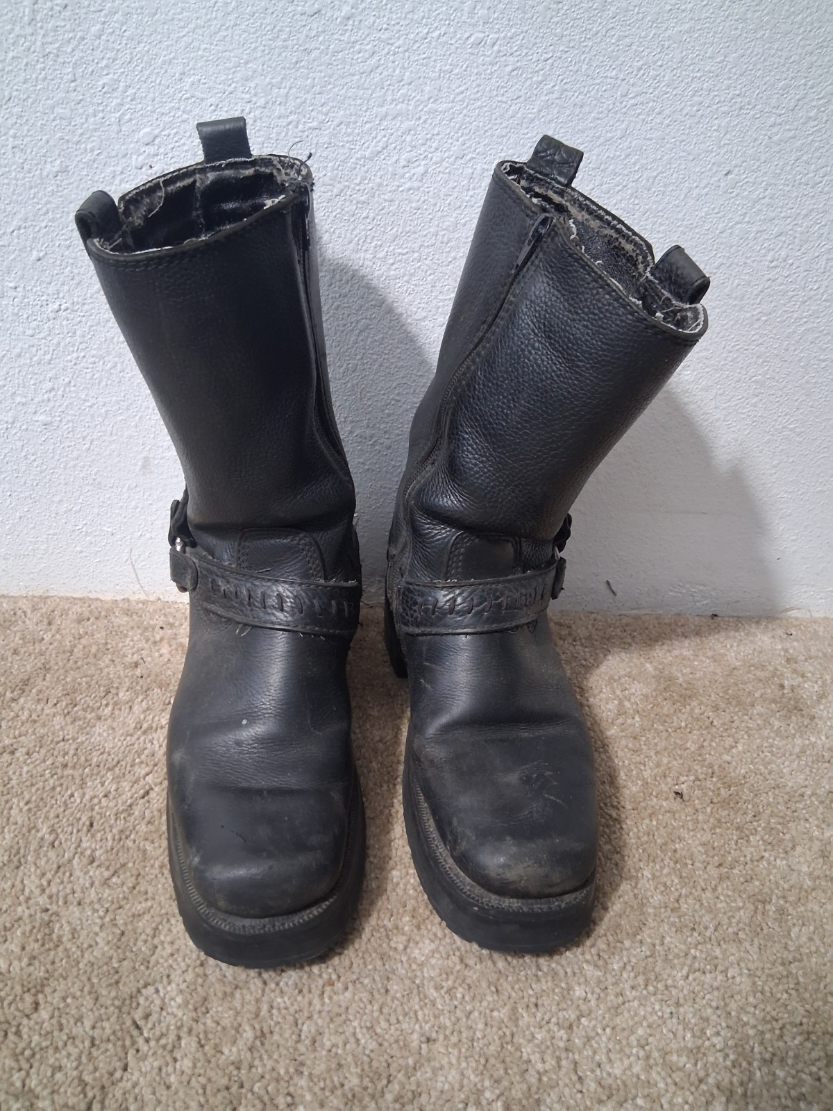 RARE Harley Davidson Outpost Tall Harness Boots Size 9.5 BOOT HEIGHT 