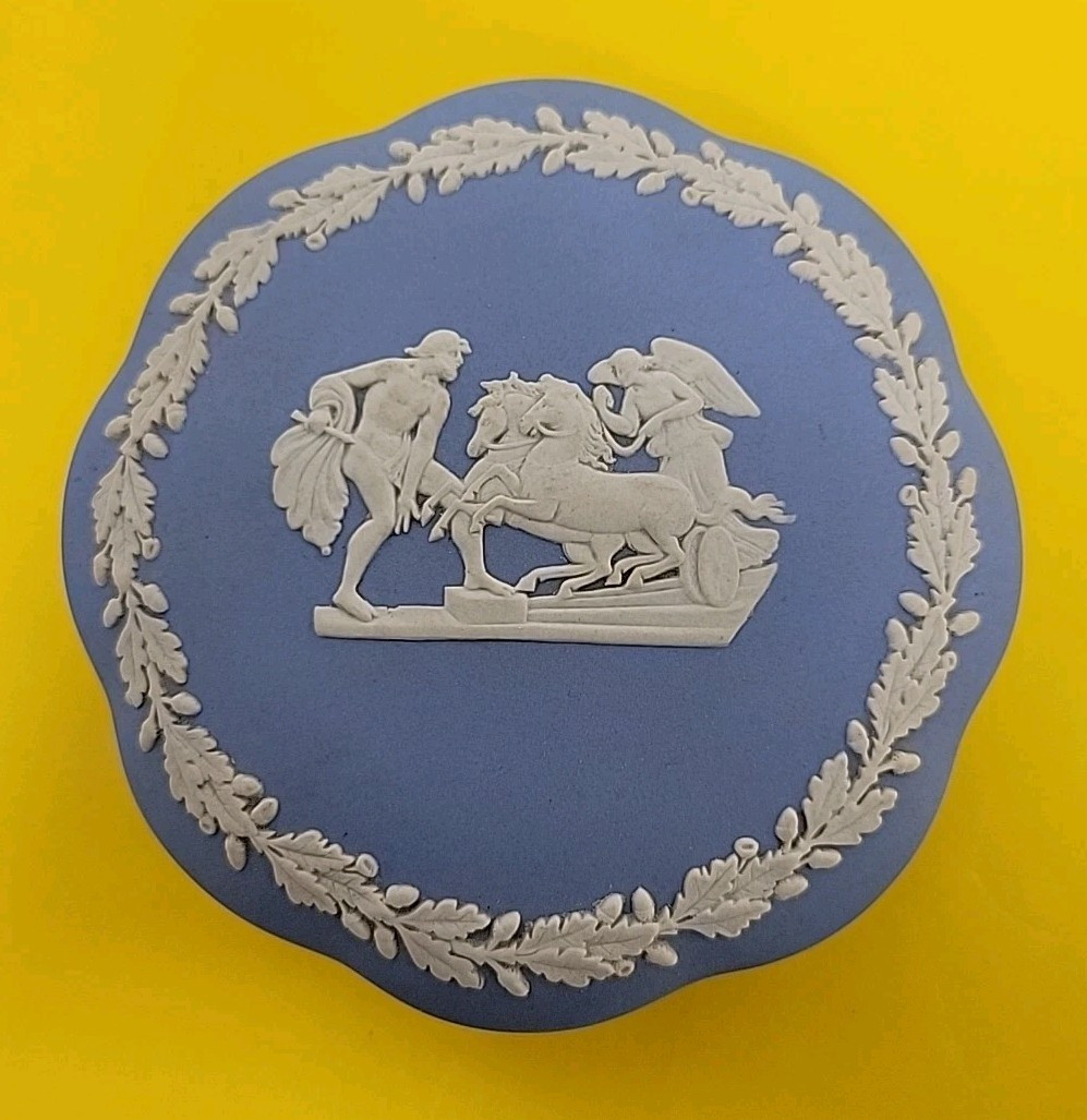 Vintage Blue Wedgwood Jasperware Lidded Dish Jewelry Trinket Box Horse Angel UK