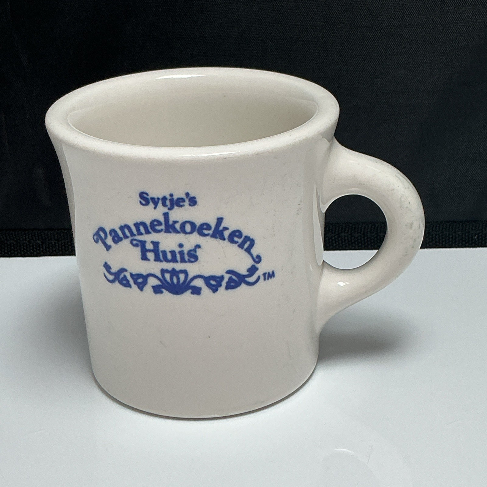 Sytje's Pannekoeken Huis Restaurants Heavy Ceramic Mug White & Blue Logo USA