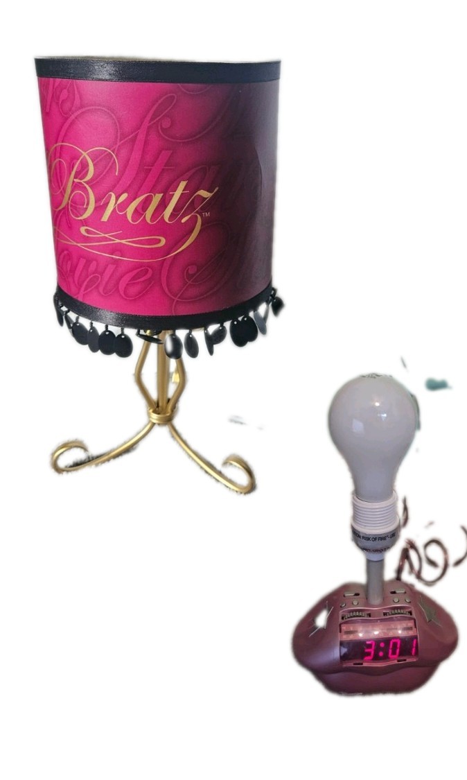 RARE VINTAGE Y2K BRATZ DOLL BEDSIDE LAMPS Bundle of two