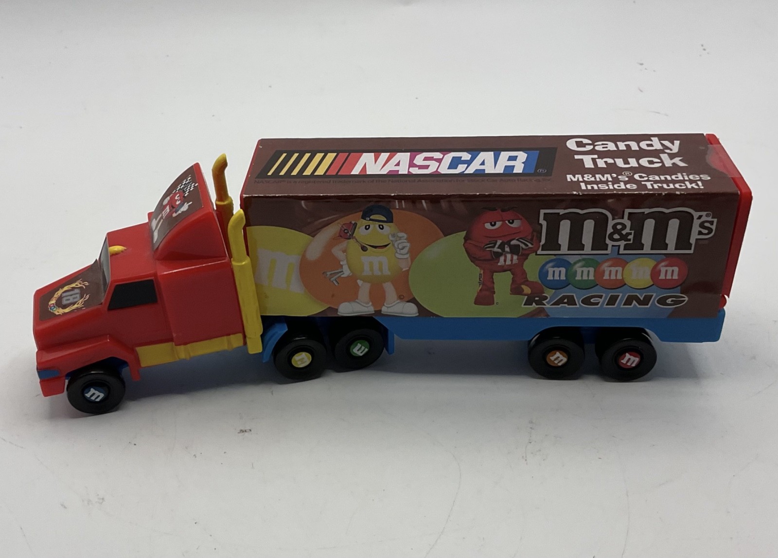 2008 M&M’s Kyle Busch #18 NASCAR Candy Truck by Candyrific