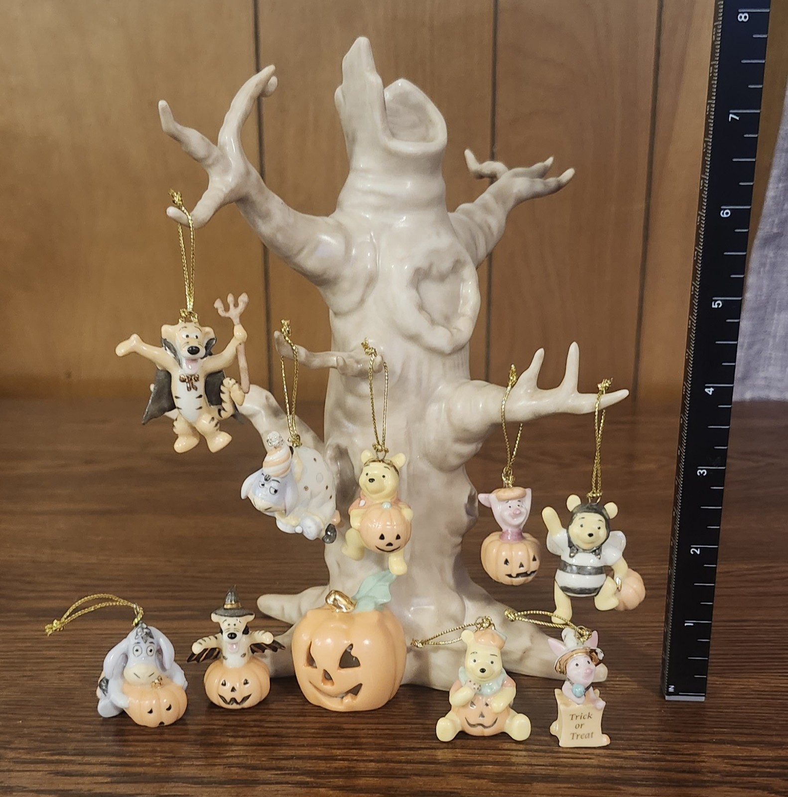 Rare Lenox Winnie The Pooh Trick Or Treat Tree Halloween Tree 9 Ornaments READ