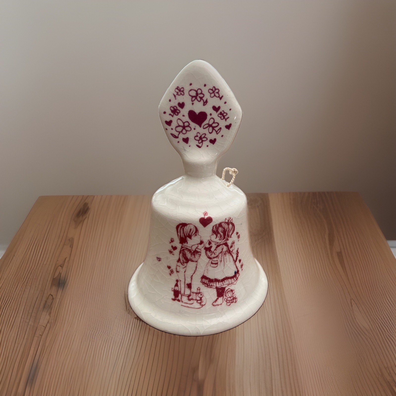 VTG Ceramic Bell Ivory Crackle Red Hearts & Flowers “Things Go Better With Love”