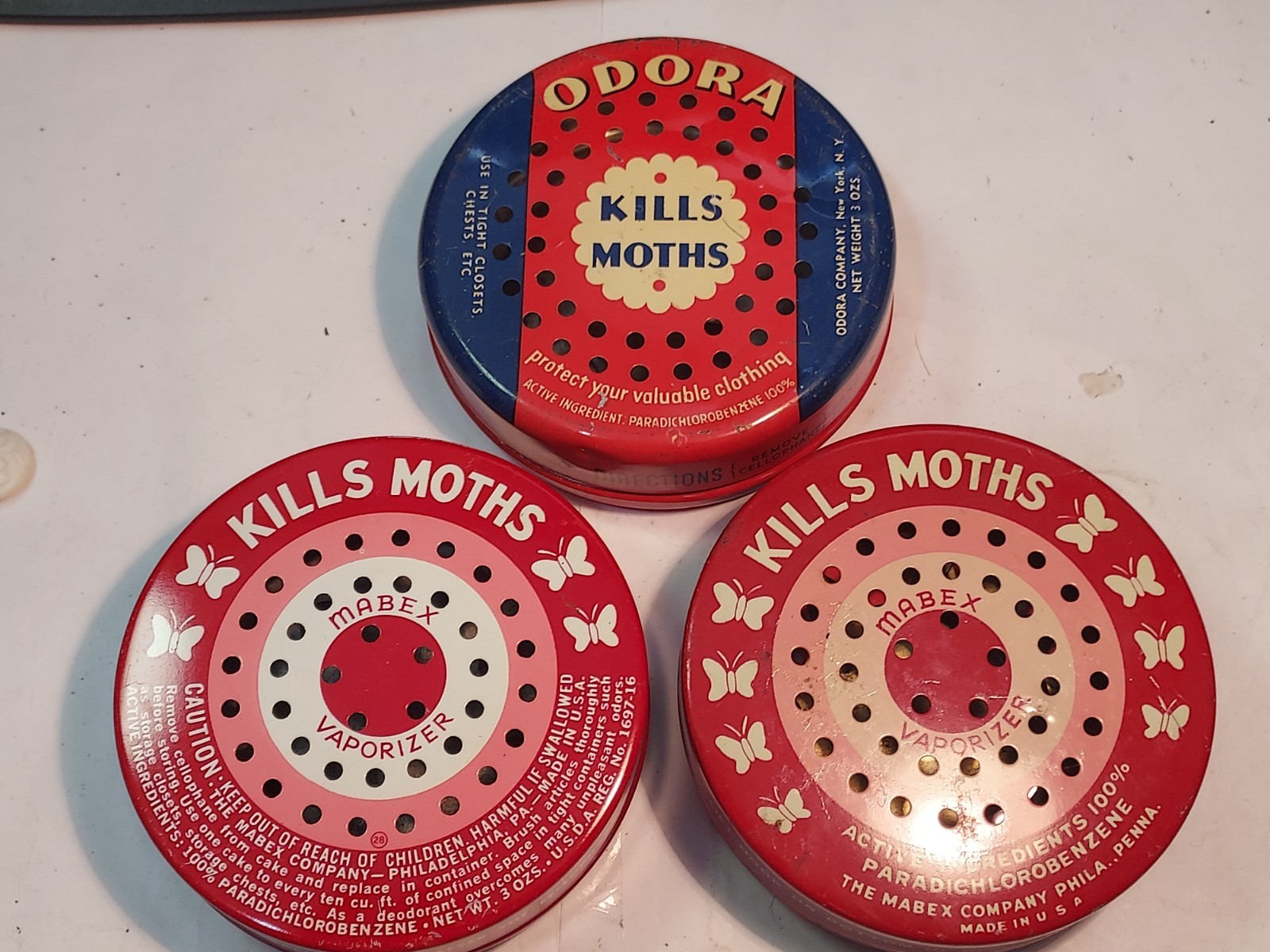 3~Vintage 1950s Advertising 2 MABEX & 1 ODORA Moth Vaporizer Tin Mothball Holder