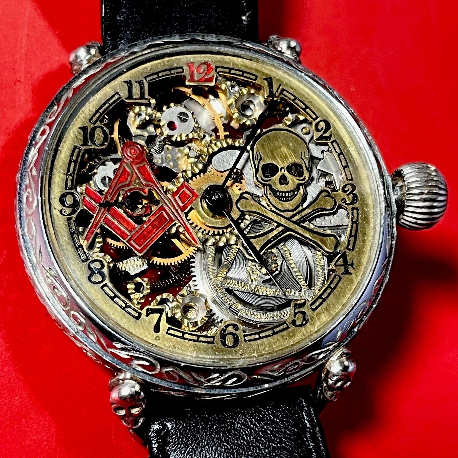 Custom Skeleton Marriage Watch - Masonic Memento Mori Skull Engraved  Molnija
