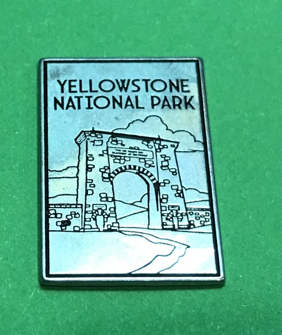 Yellowstone National Park Historic Roosevelt Arch Collectible Token