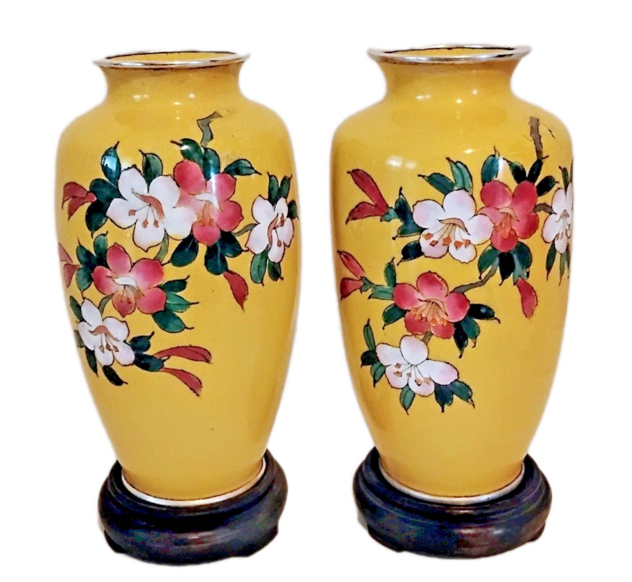 Pair of Vintage Japanese Akagi Shoten 7.25