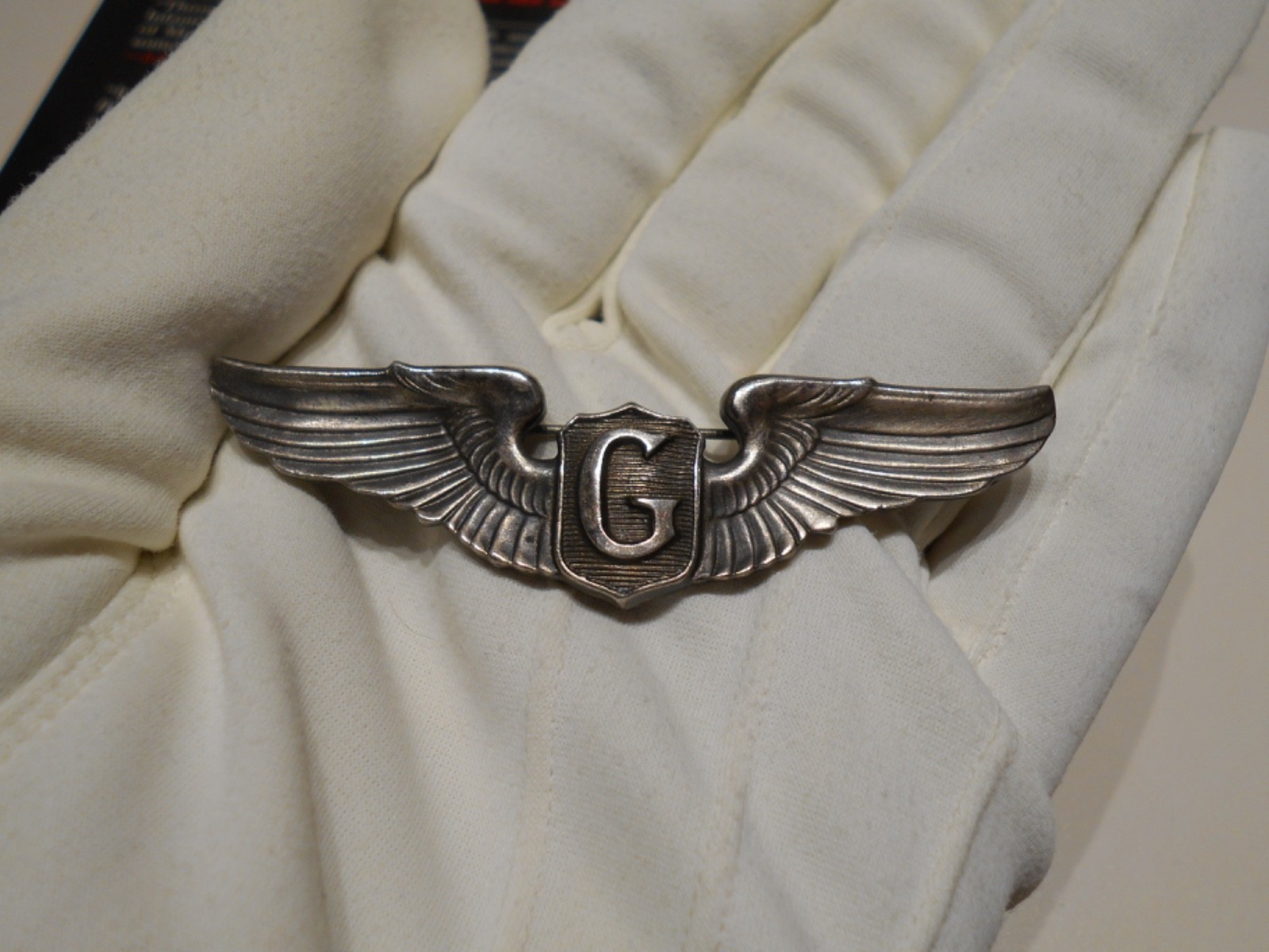 Authentic WWII ~ U.S. Army Air Forces ~ STERLING SILVER ~ Glider Pilot's wings