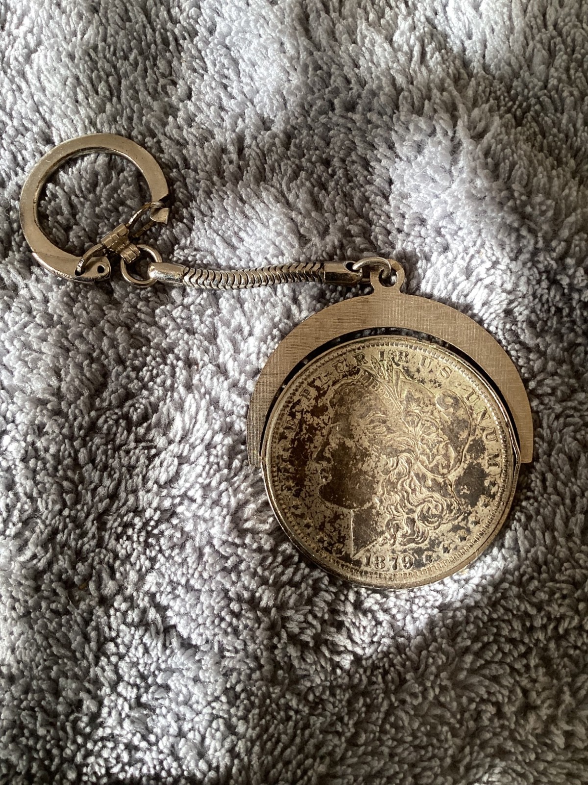 1879 Morgan Silver Dollar Keychain $1 Replica Coin Lucky Buck Type Key Chain