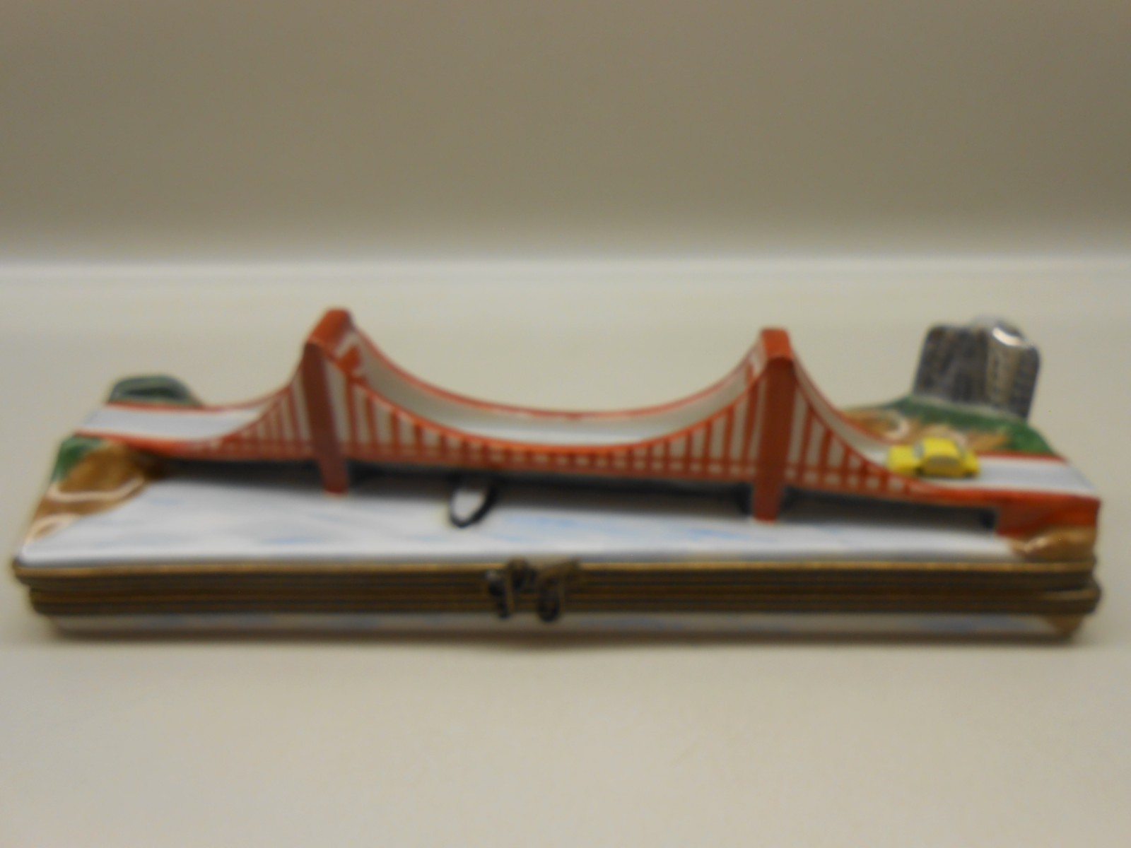 Authentic Limoges Box  France - Golden Gate Bridge San Francisco - La Gloriette