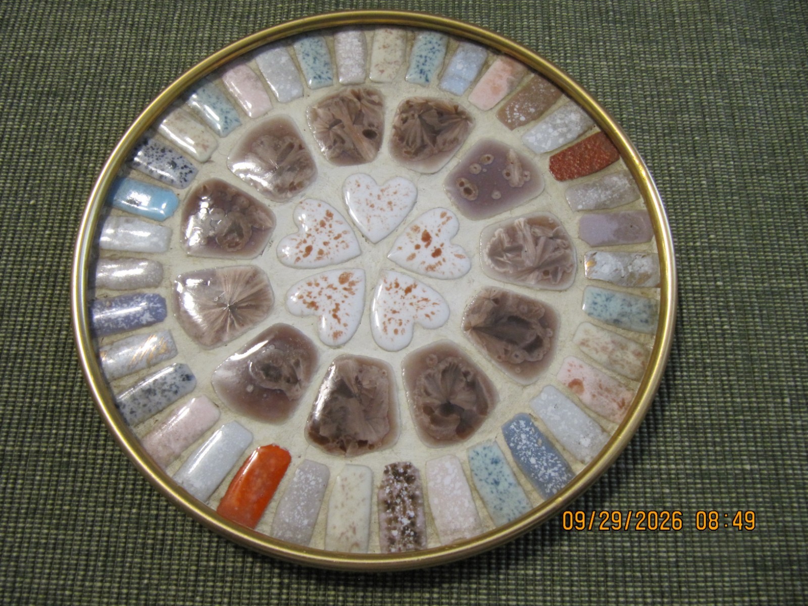VTG MCM Mosaic Tiles Hearts Round Trivet