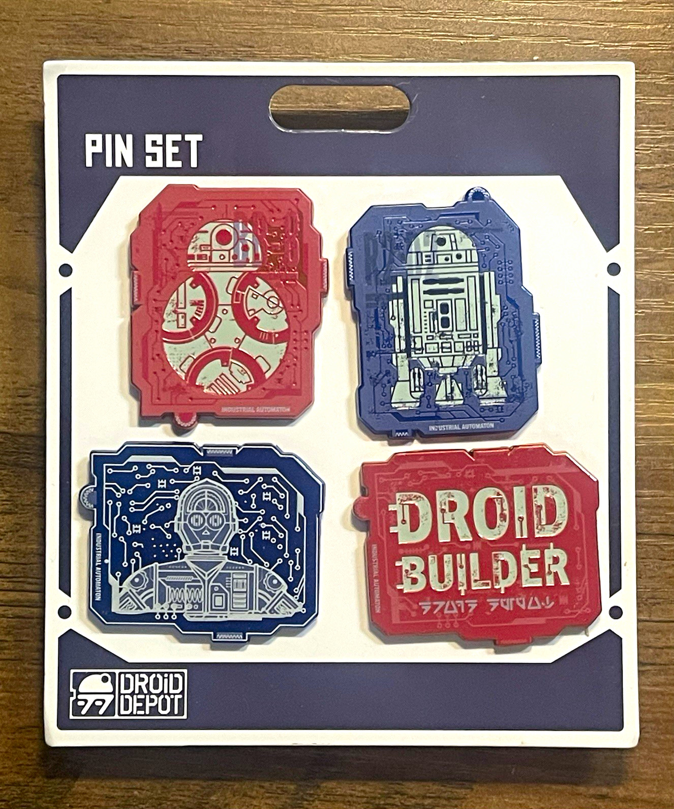 Disney Star Wars Galaxy Edge Droid Depot 4Pin Booster Set BB-8 R2-D2 C-3PO NEW