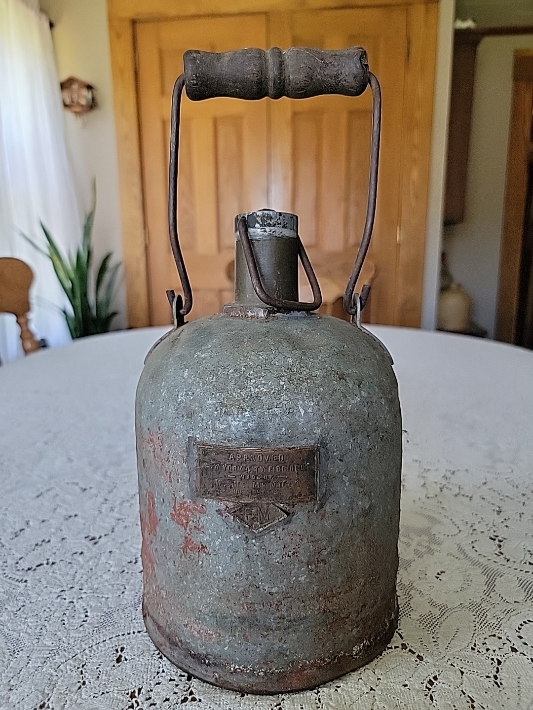 Antique W.H. McNutt New York City Fire Dept Empty Metal Gas Oil Can Bale Handle