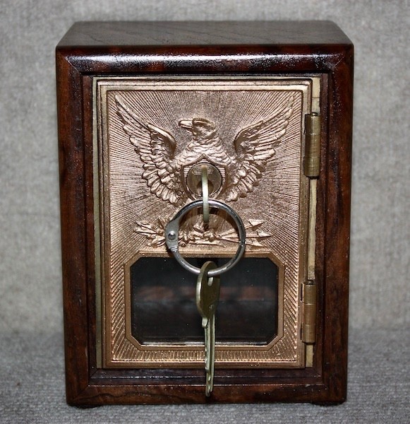 Antique USPS P O Post Office box Postal Box Door Bank With Key