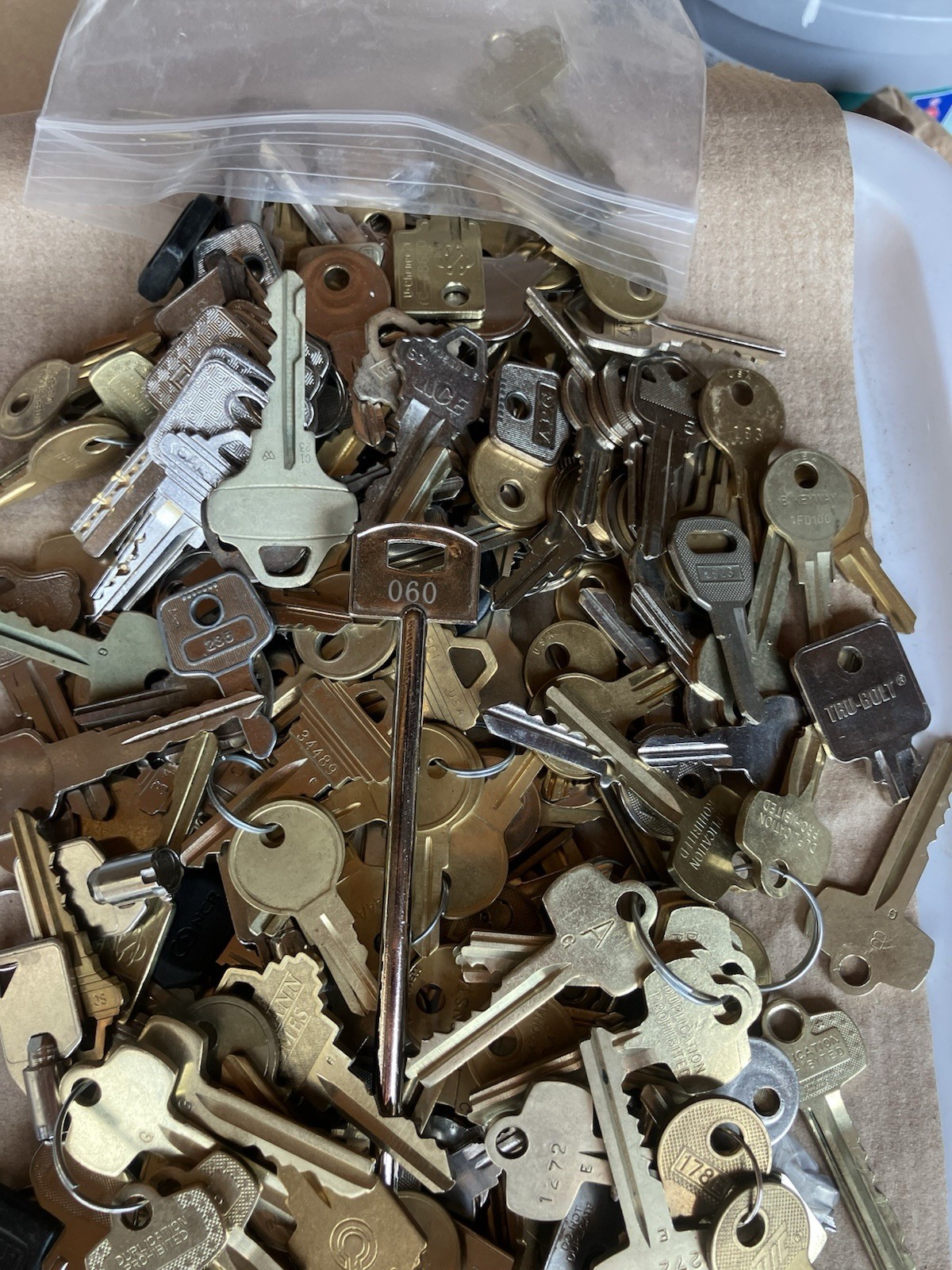 5lbs+ Miscellaneous Cut Keys Used