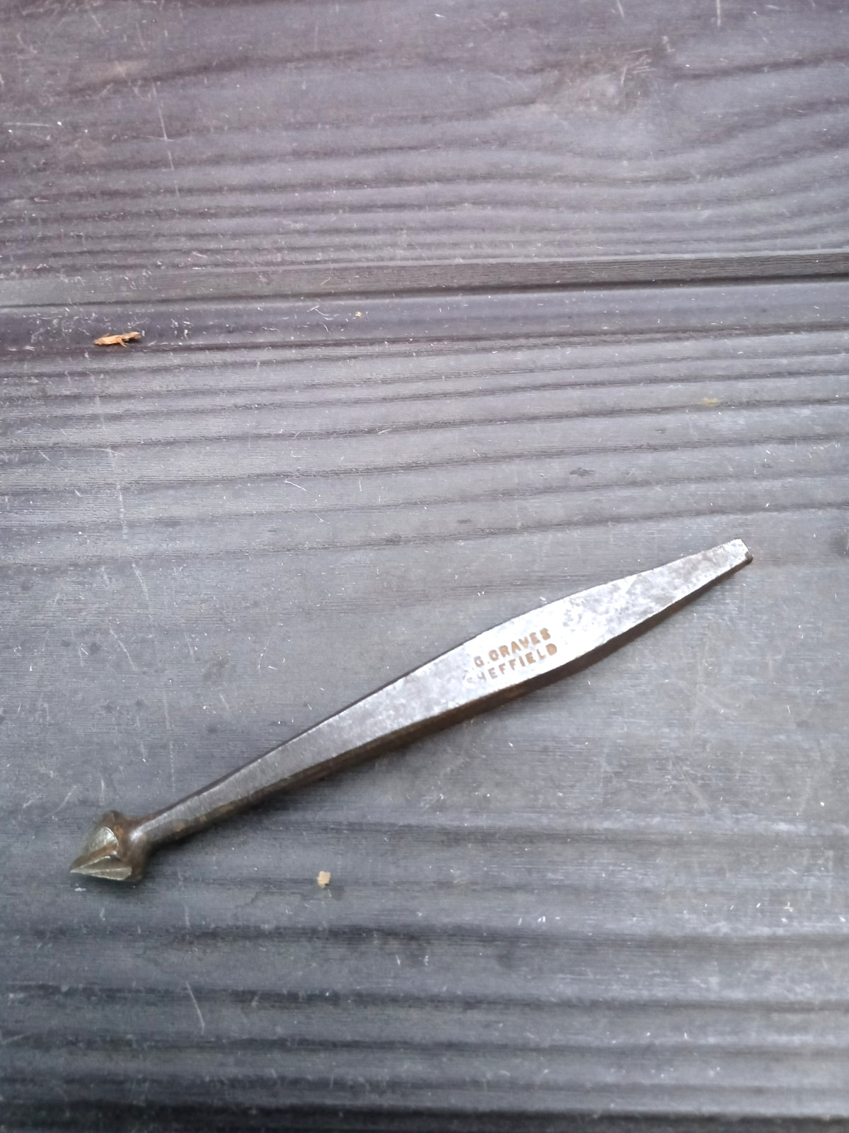 Vintage J G Graves Sheffield 1/2\