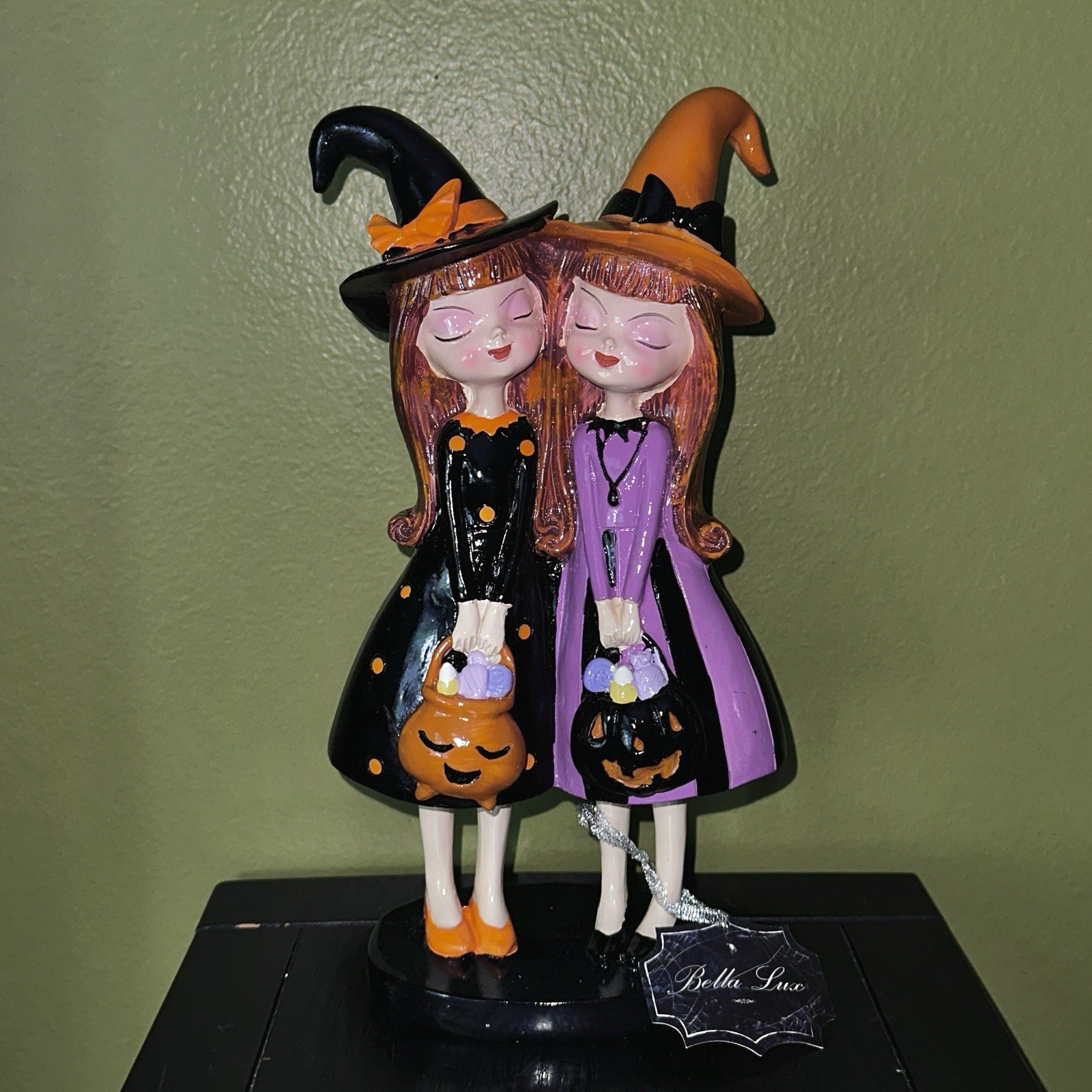 New BELLA LUX Witches Trick or Treaters 11.5” Figurine Viral Halloween Decor NWT
