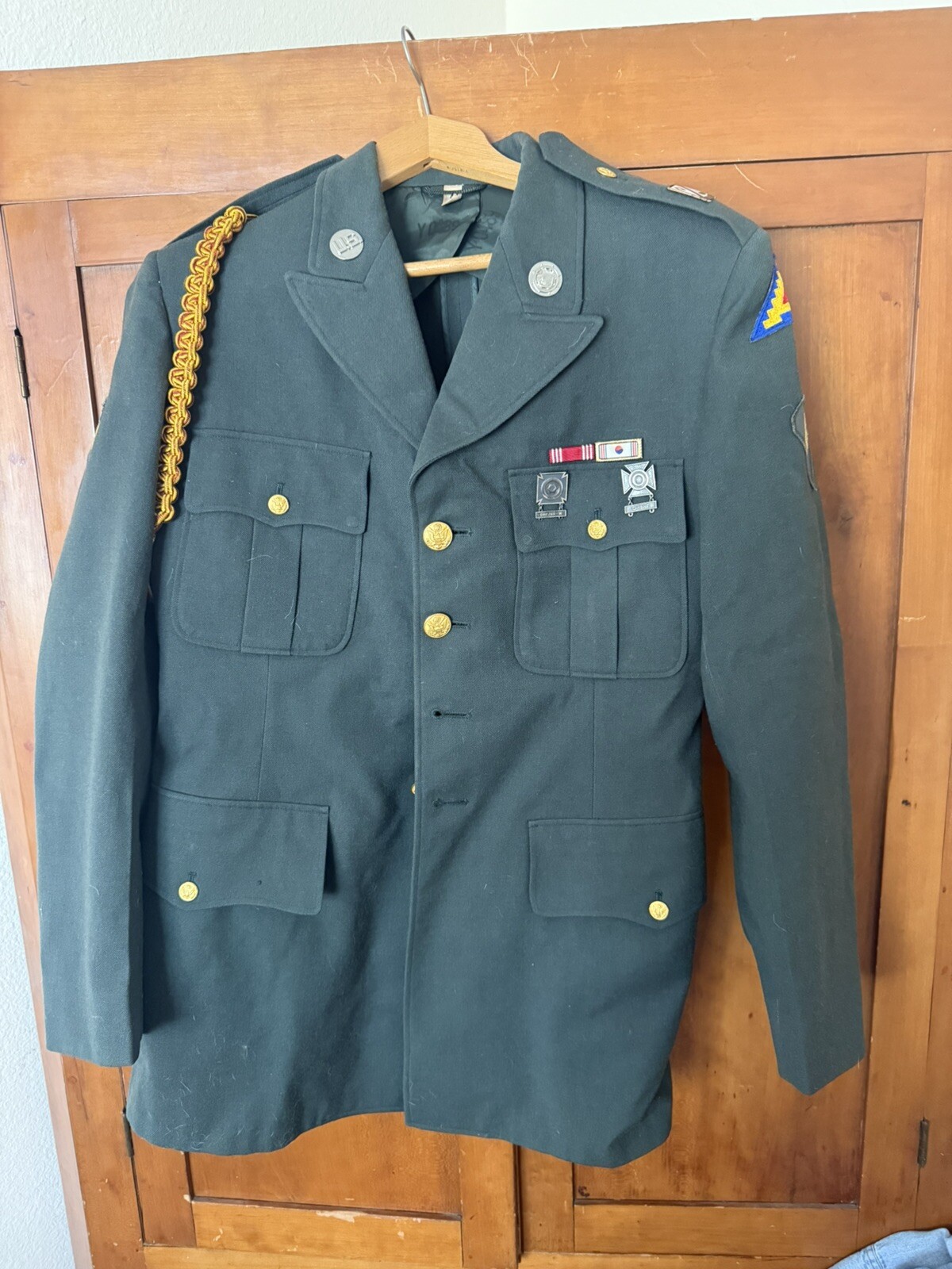 Vintage 1950’s Korean Era US Army Green Dress Uniform Jacket With Metals 42 L