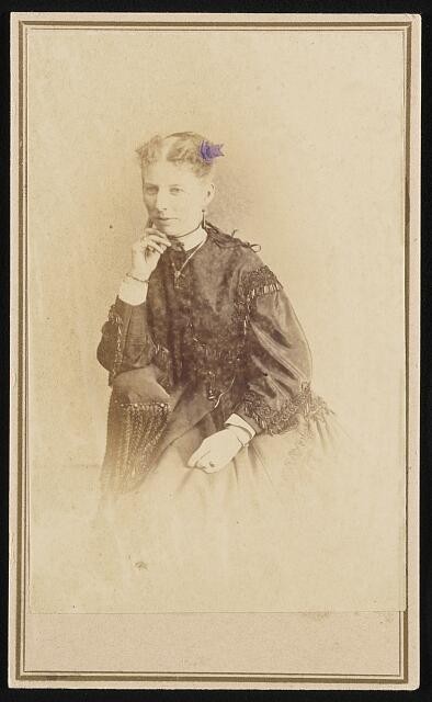 Photo:Washington DC Maine Woman 1861-1865 Gardner Portrait CDV