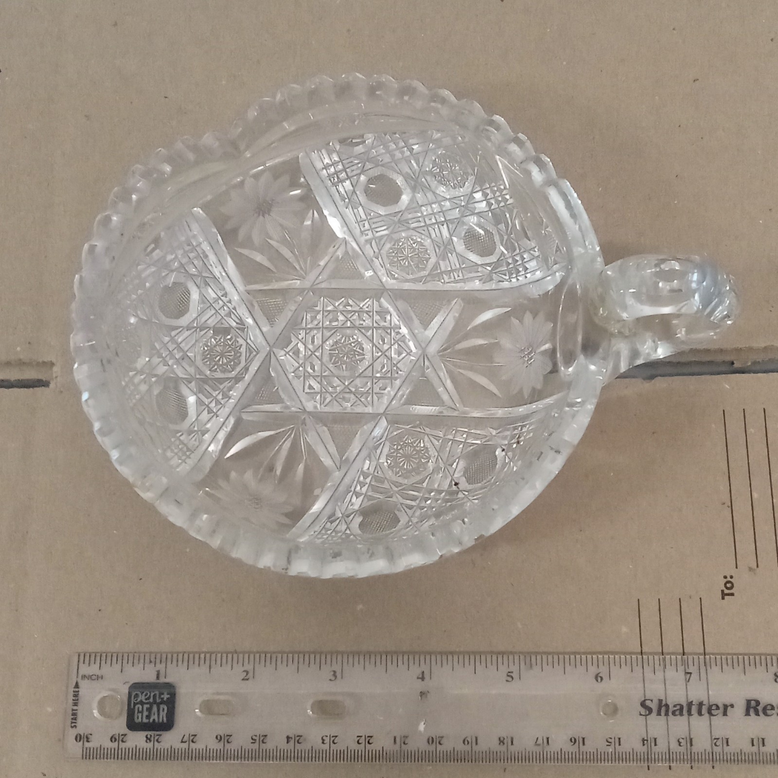 Beautiful Vintage Crystal Dish with Handle 6\