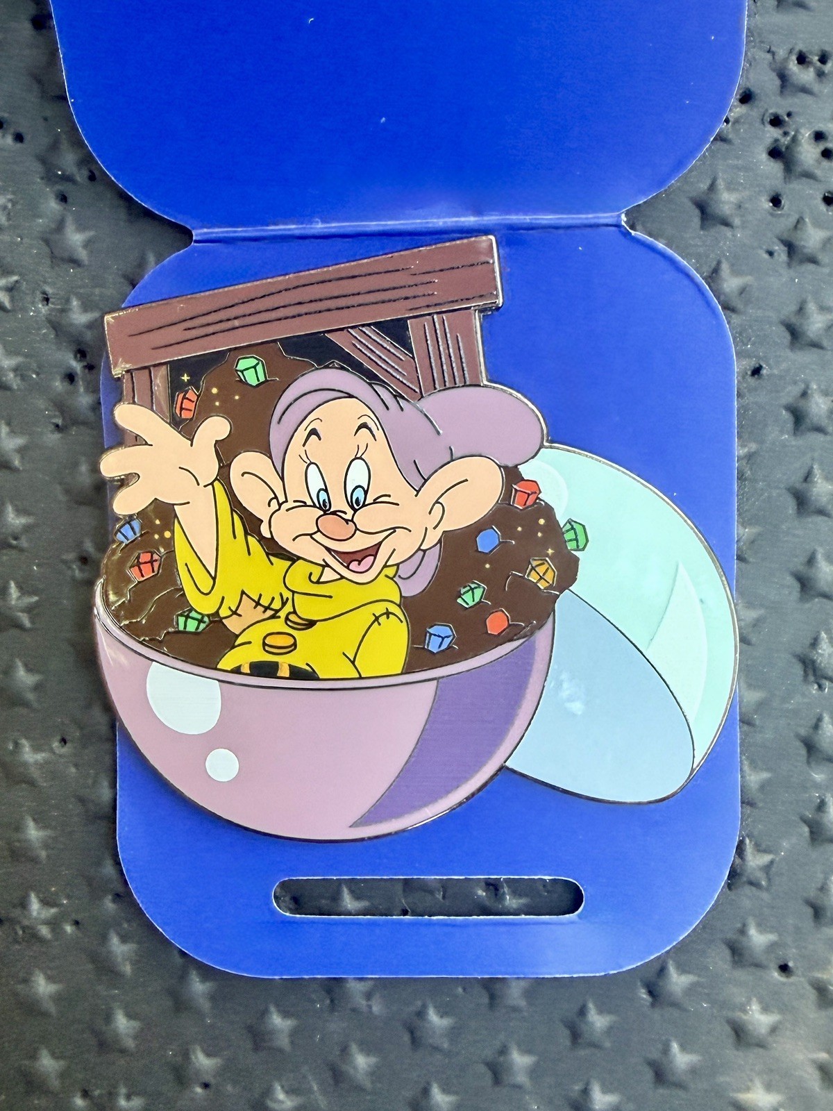 Disney Trading Pin Gacha Ball Vending Machine Mystery Pin Dopey from Snow White