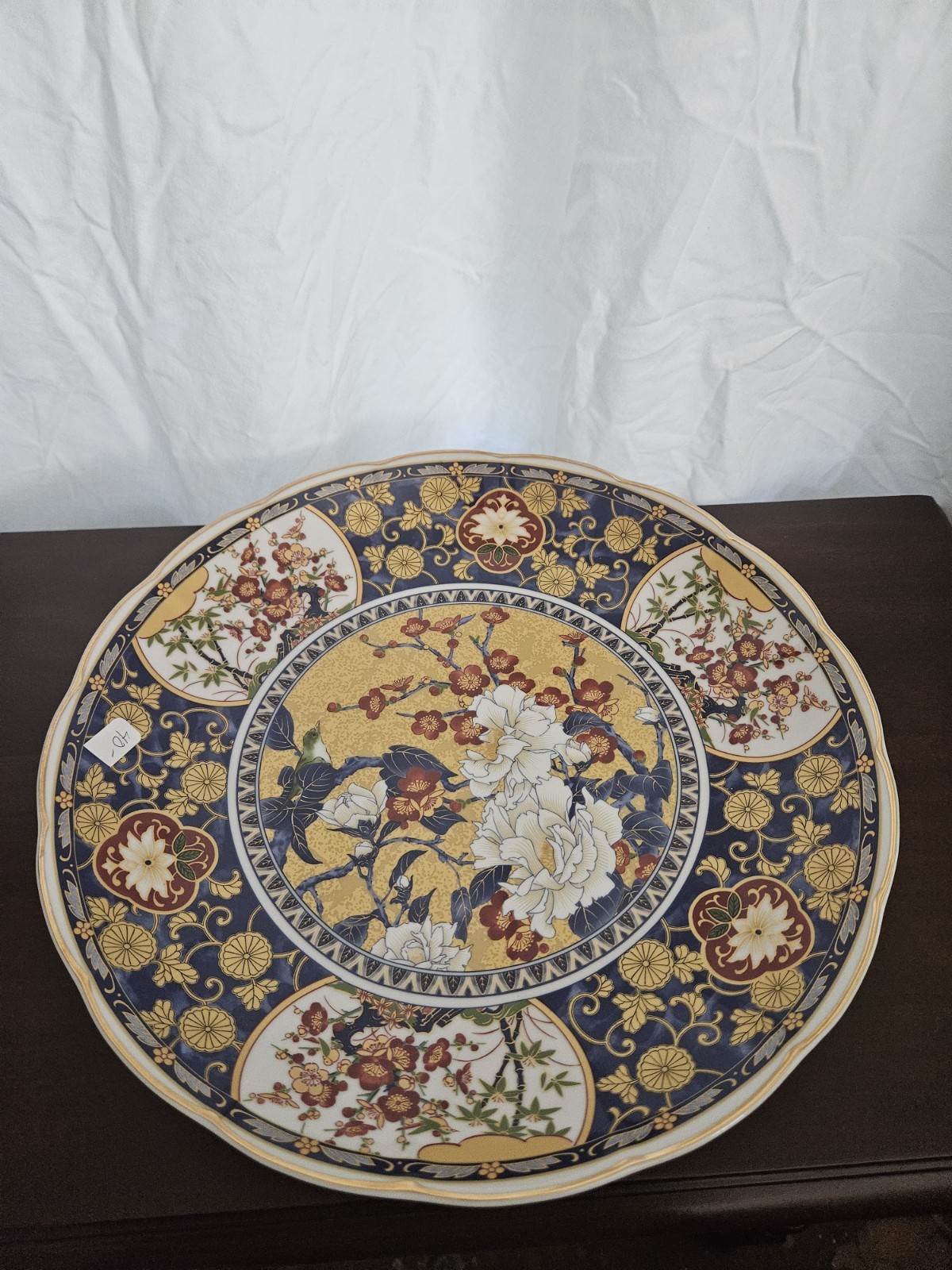Beautiful Vintage Japanese Footed Imari Design Floral Bowl Charger Meiji Style