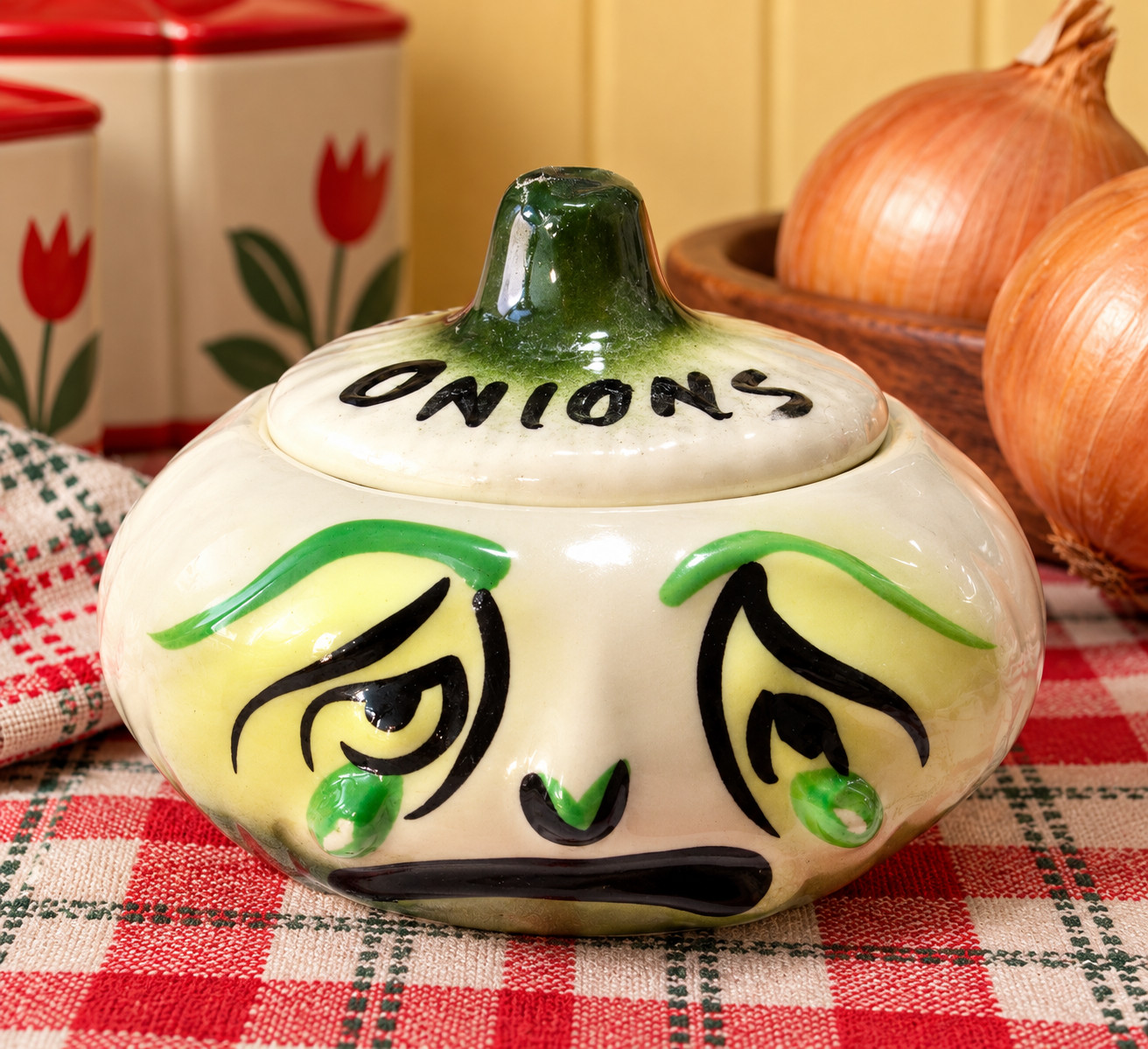 VTG Crying Onion Ceramic Jar Anthropomorphic MCM Kitsch Kitchen Onions w/Lid