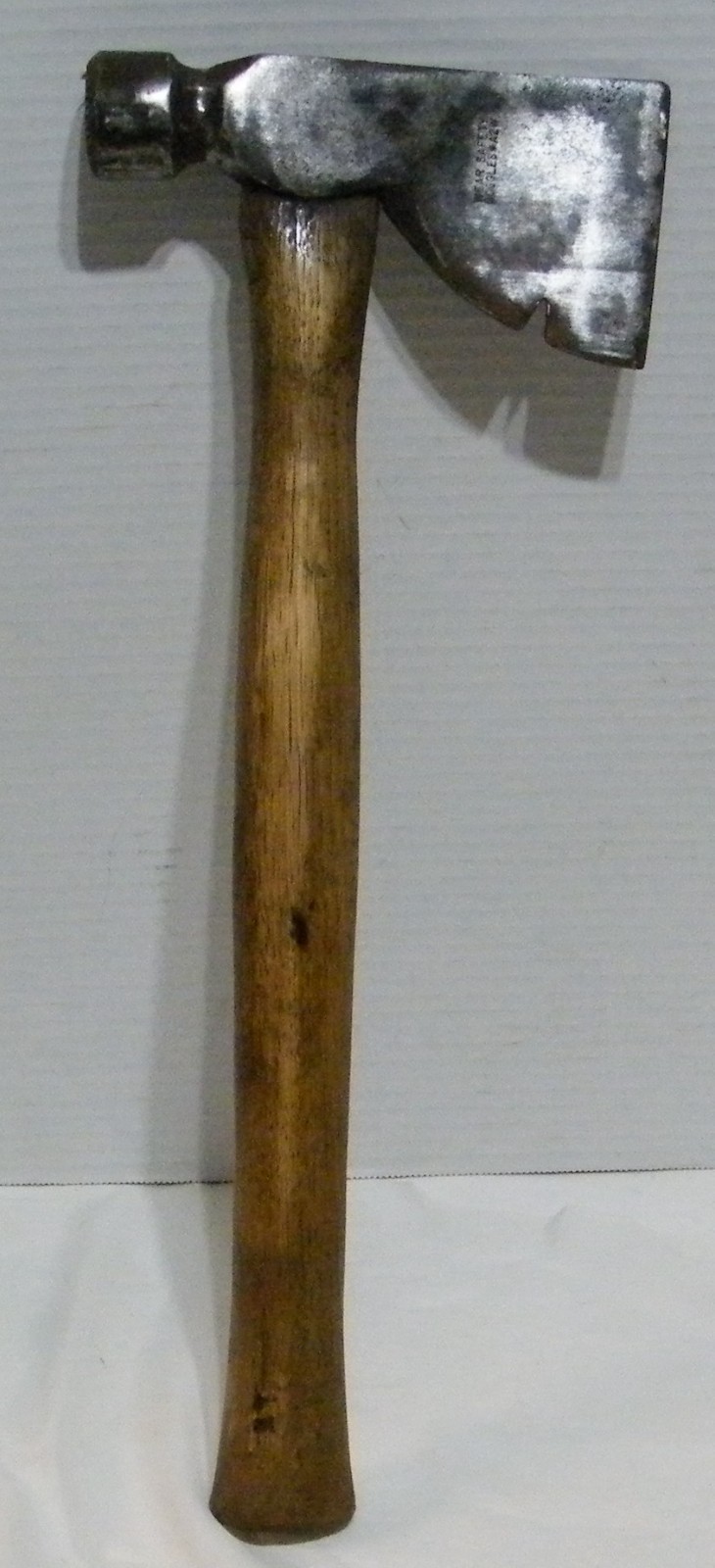 Vintage  Vaughan Rig Builders Hatchet  28oz