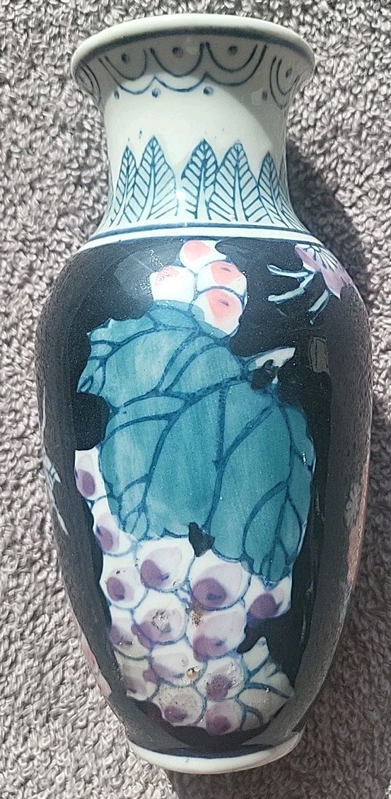 Vintage Chinese Porcelain Black Vase Fruit & Leaf Design Not For Food. 
