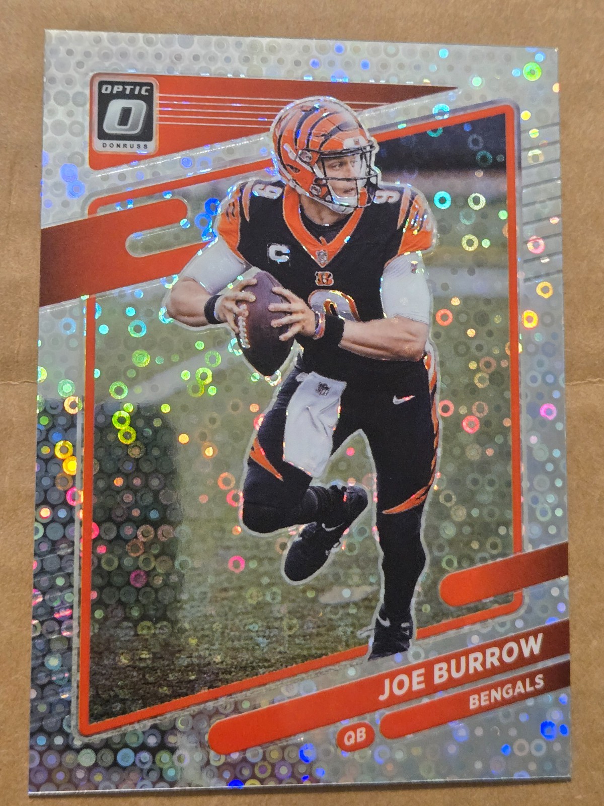 2021 DONRUSS OPTIC HOLO JOE BURROW #134 DISCO NO HUDDLE REFRACTOR #52/125