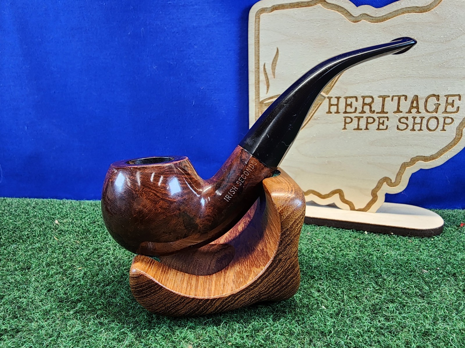 Peterson Irish Seconds Smooth Bent Apple Restored Briar Irish Estate Pipe