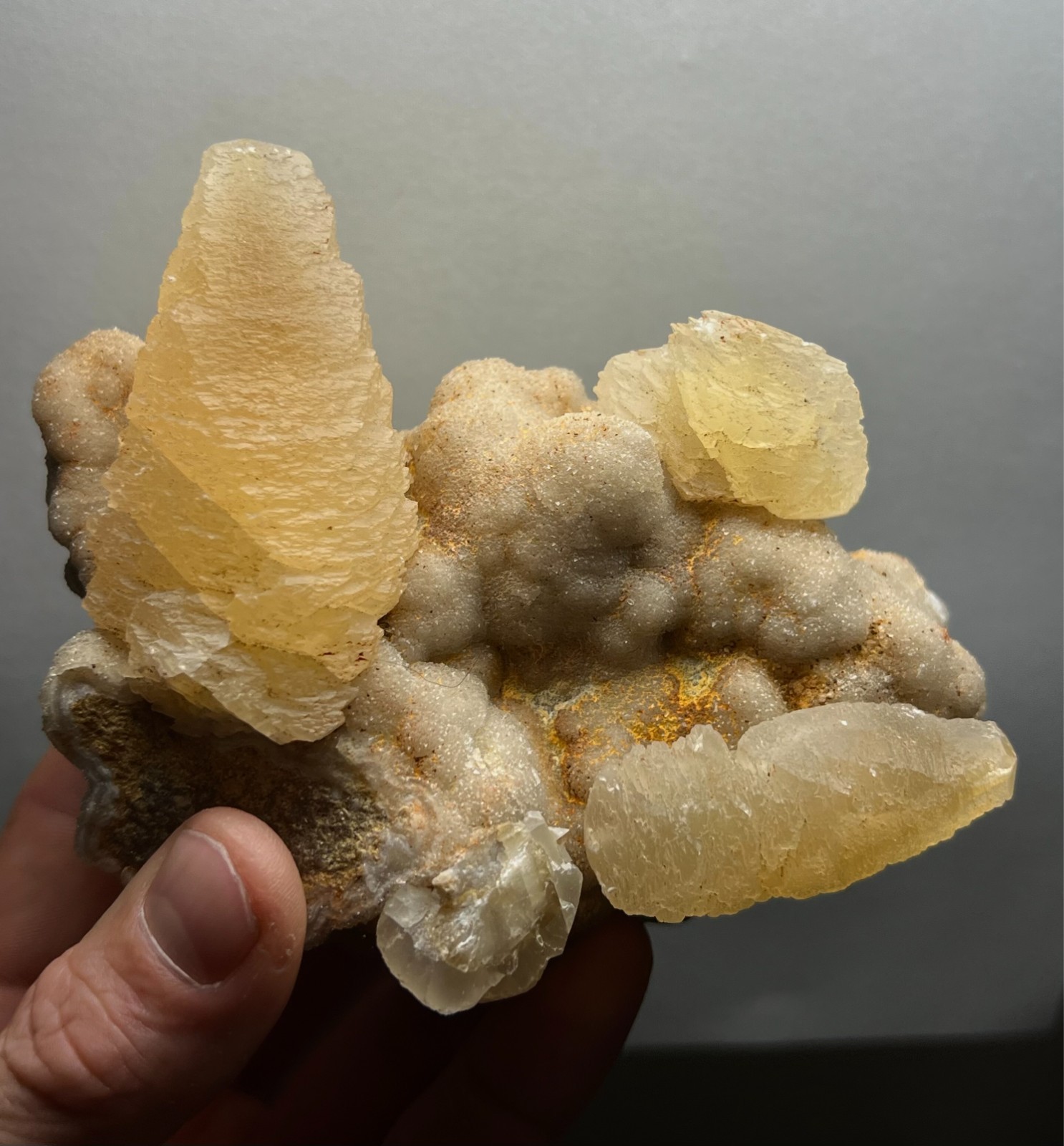 Yellow Pagoda Calcite on Quartz Druzy NICE 655g - Tri-State District KS, MO, OK