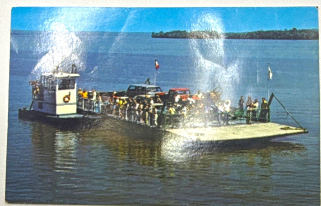 Nauvo, Illinois Mississippi River Ferry Vintage LDS Postcard Unposted