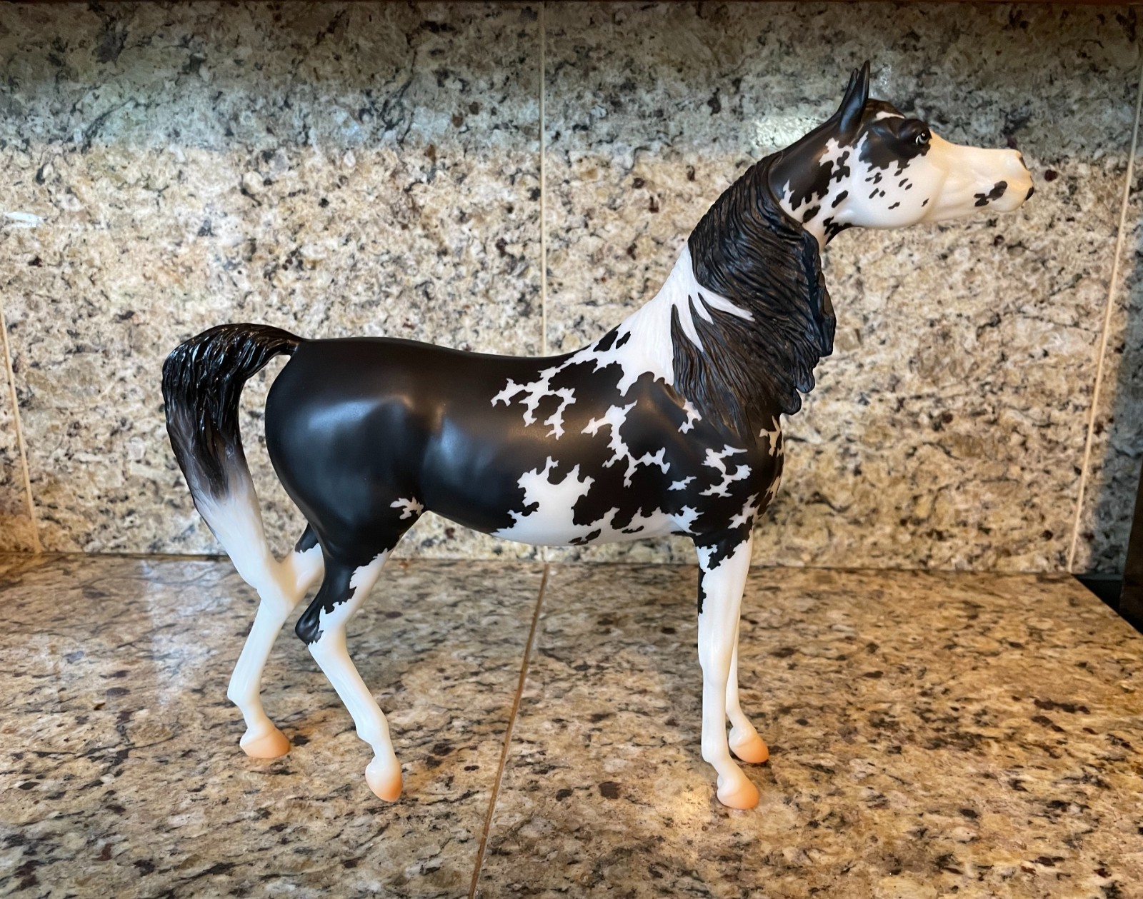 New Breyerfest 2023 ARABA Special Run SR Black & White Pinto Arabian Zafirah