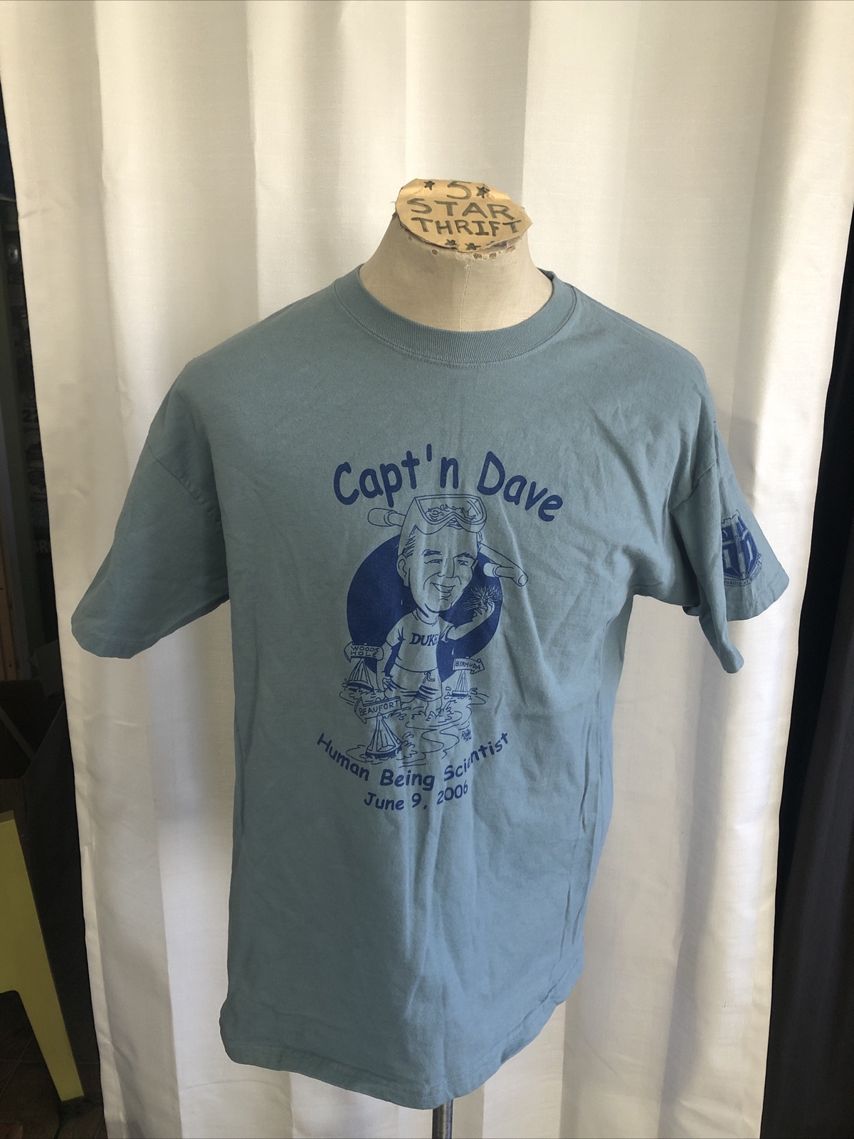 2006 ARTIST VC ROGERS DUKE UNIVERSITY SCIENTIST CAPT DAVE T SHIRT ADULT LARGE